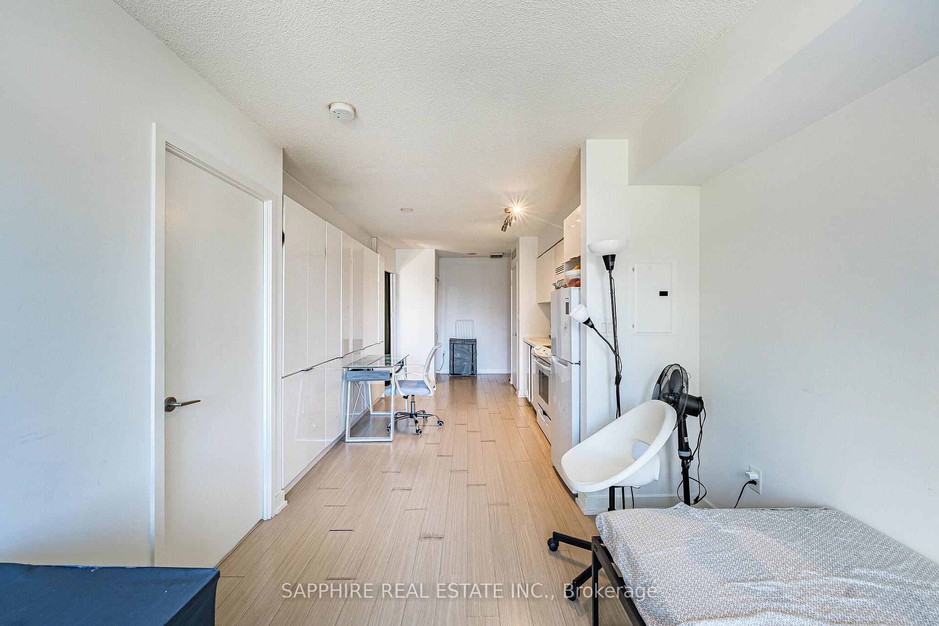 Photo 17 of Unit 541, 15 Iceboat Terrace, Toronto, Waterfront Communities — HOMEH