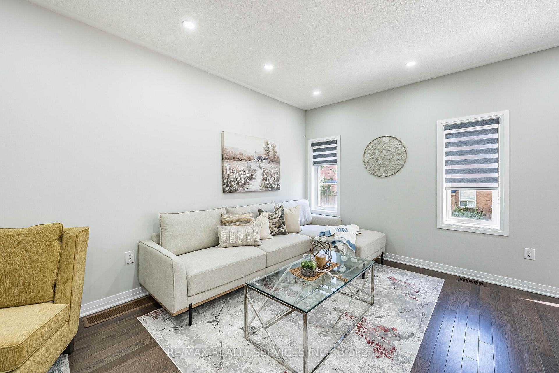 Photo 16 of 60 Brixham Lane, Brampton, Northwest Brampton — HOMEH