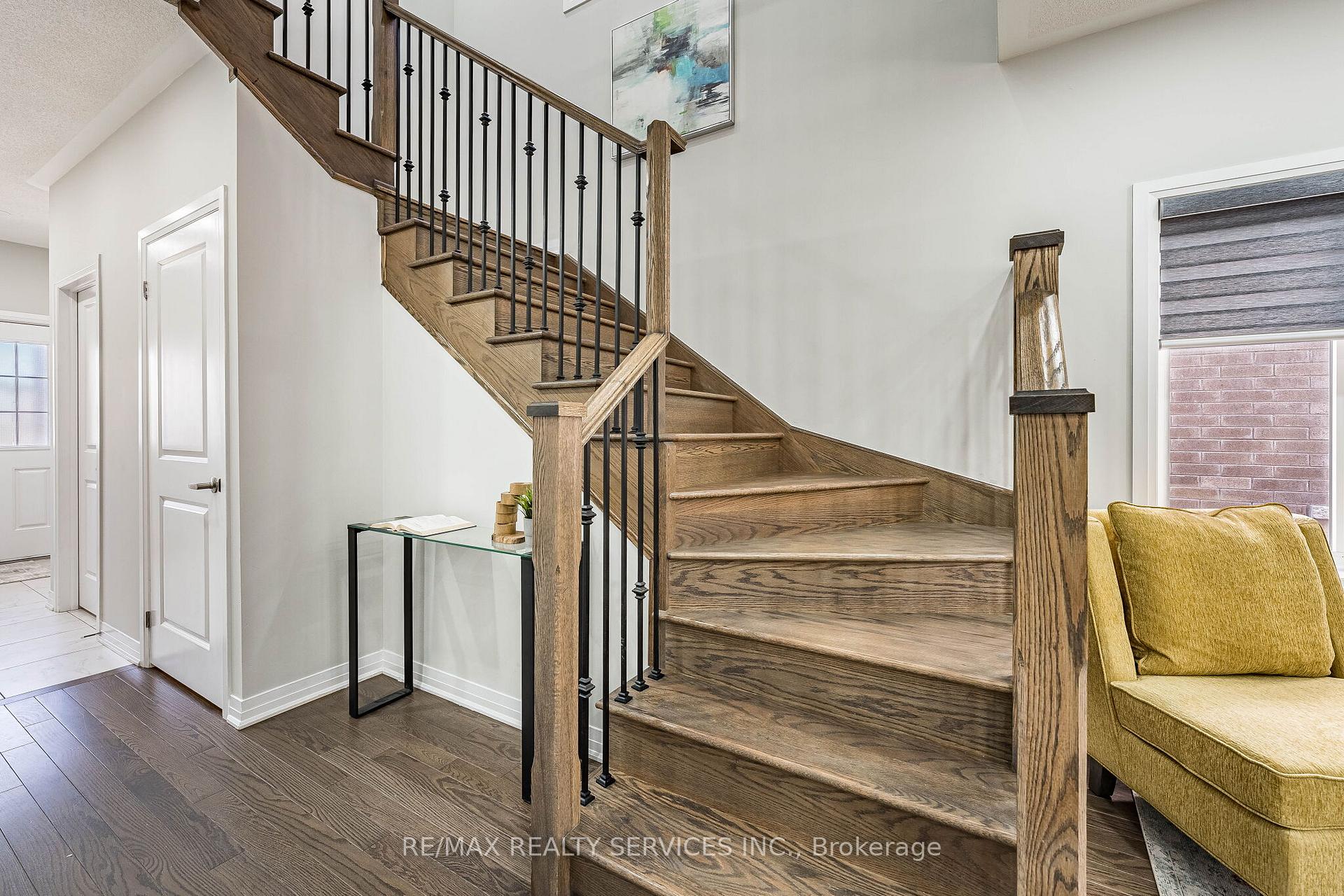 Photo 20 of 60 Brixham Lane, Brampton, Northwest Brampton — HOMEH