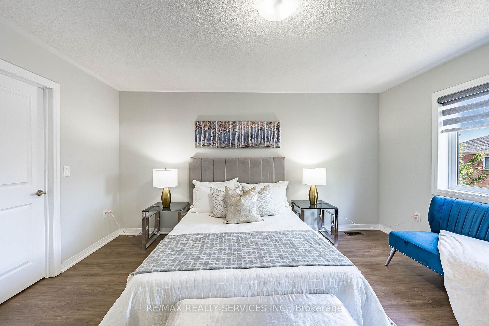 Photo 24 of 60 Brixham Lane, Brampton, Northwest Brampton — HOMEH