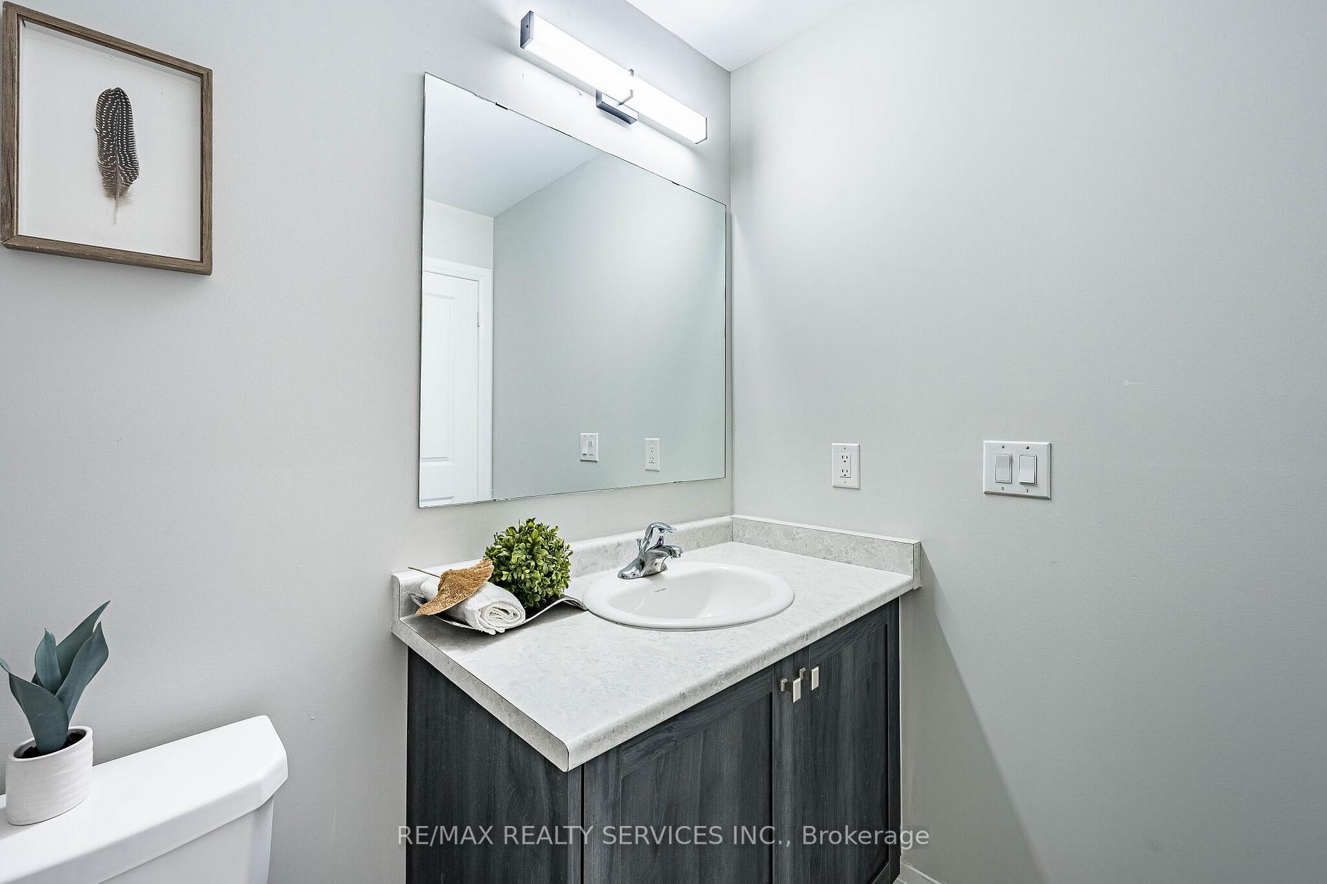 Photo 39 of 60 Brixham Lane, Brampton, Northwest Brampton — HOMEH