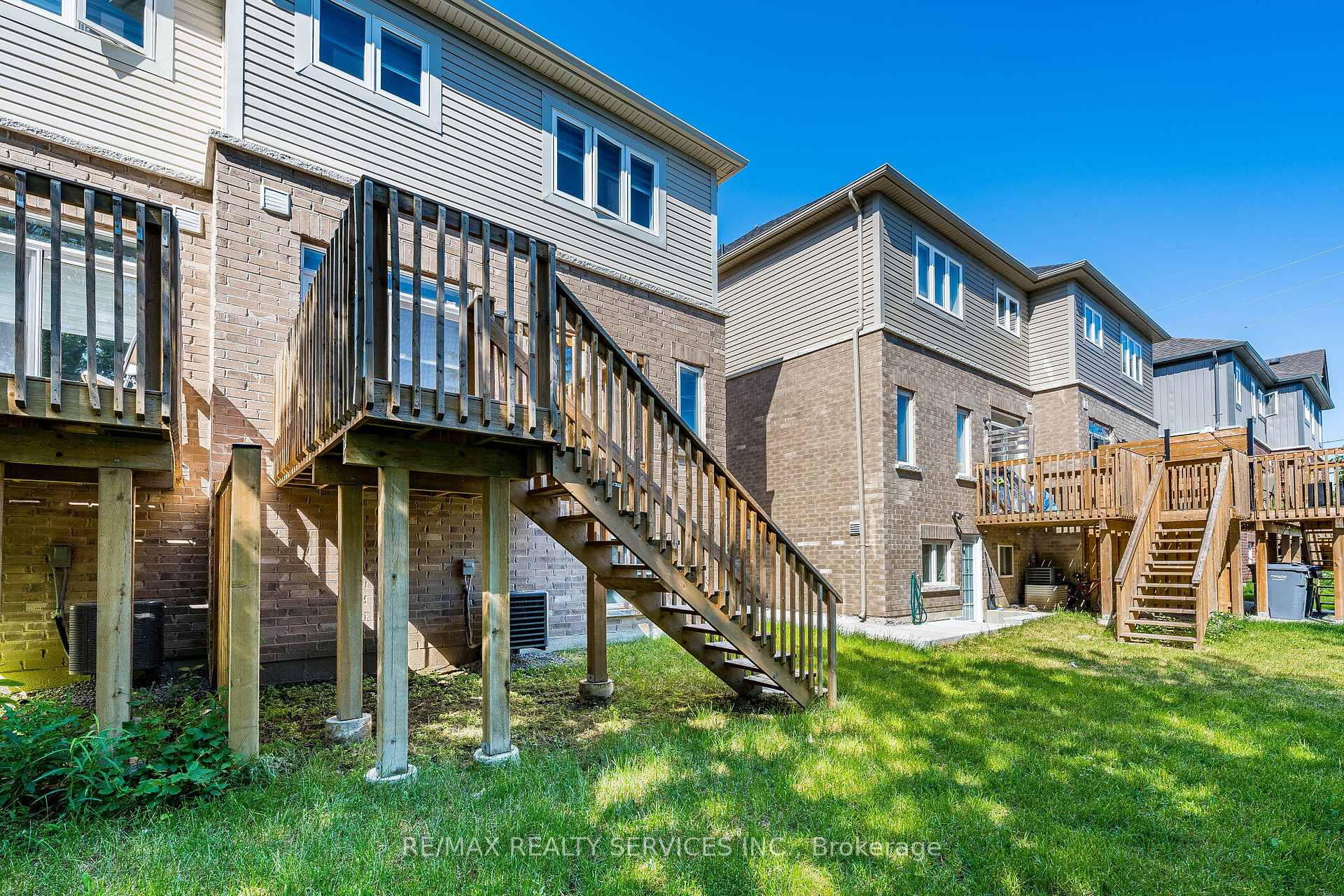 Photo 48 of 60 Brixham Lane, Brampton, Northwest Brampton — HOMEH