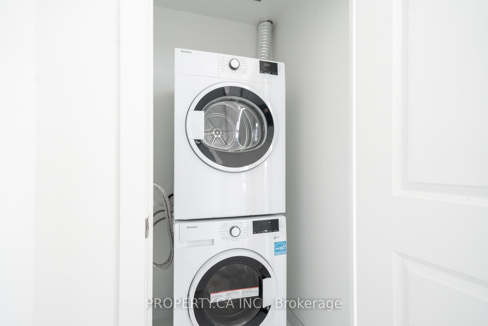 Photo 14 of Unit PH04, 30 Upper Mall Way, Vaughan, Brownridge — HOMEH