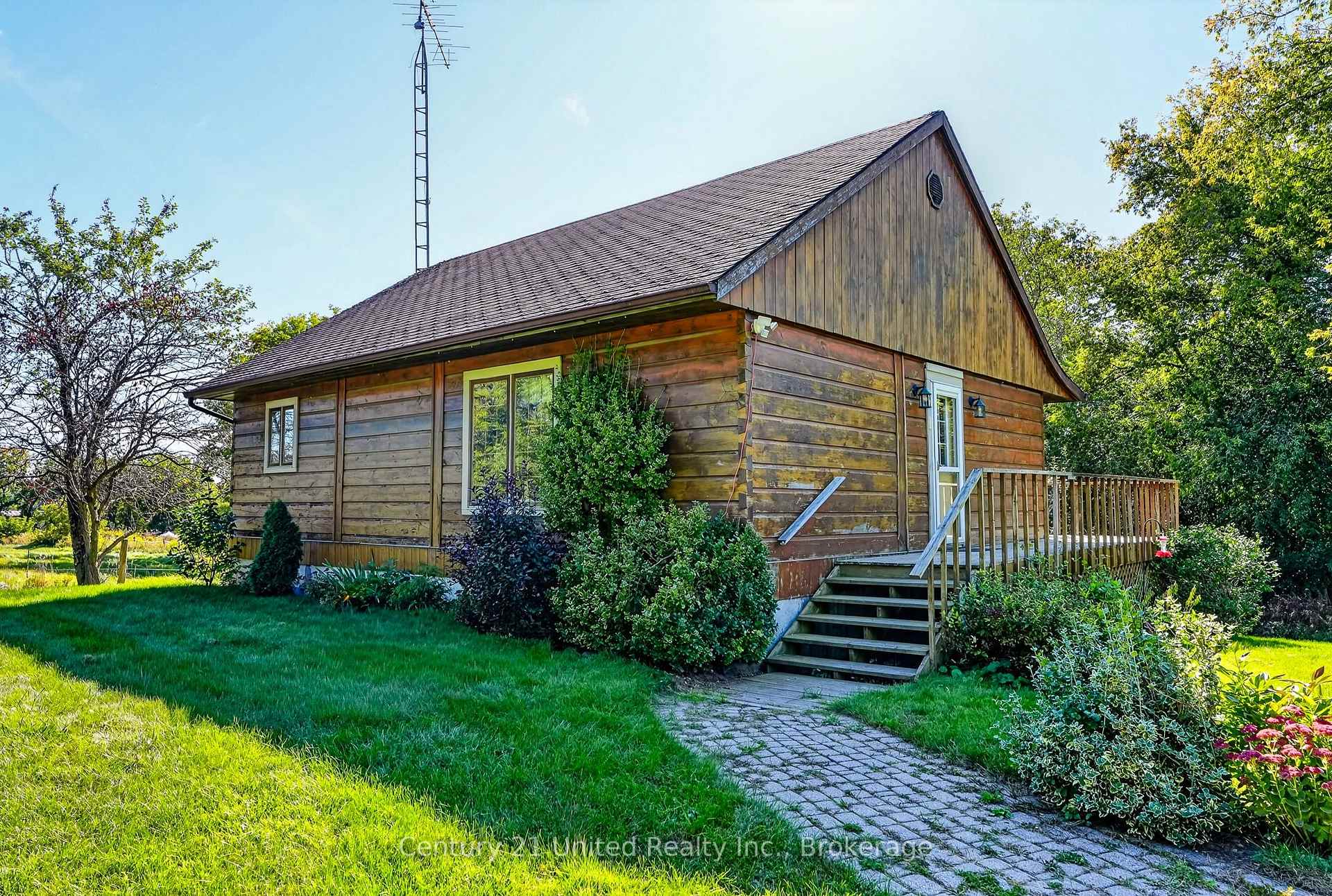 Photo 3 of 3362 Ferguson Road, Hamilton Township, Rural Hamilton — HOMEH