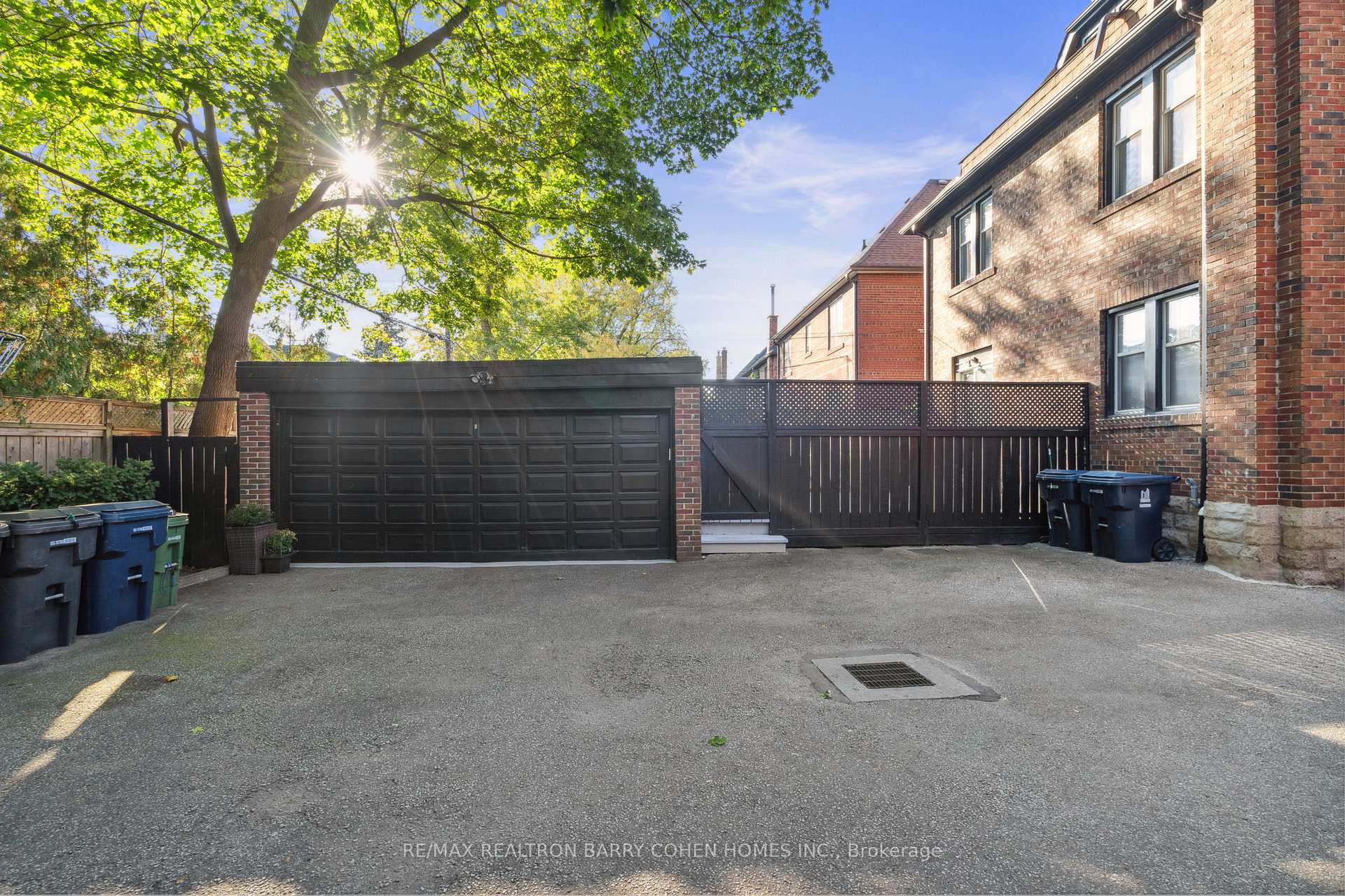 Photo 25 of Unit Main, 31 Whitehall Road, Toronto, Rosedale-Moore Park — HOMEH