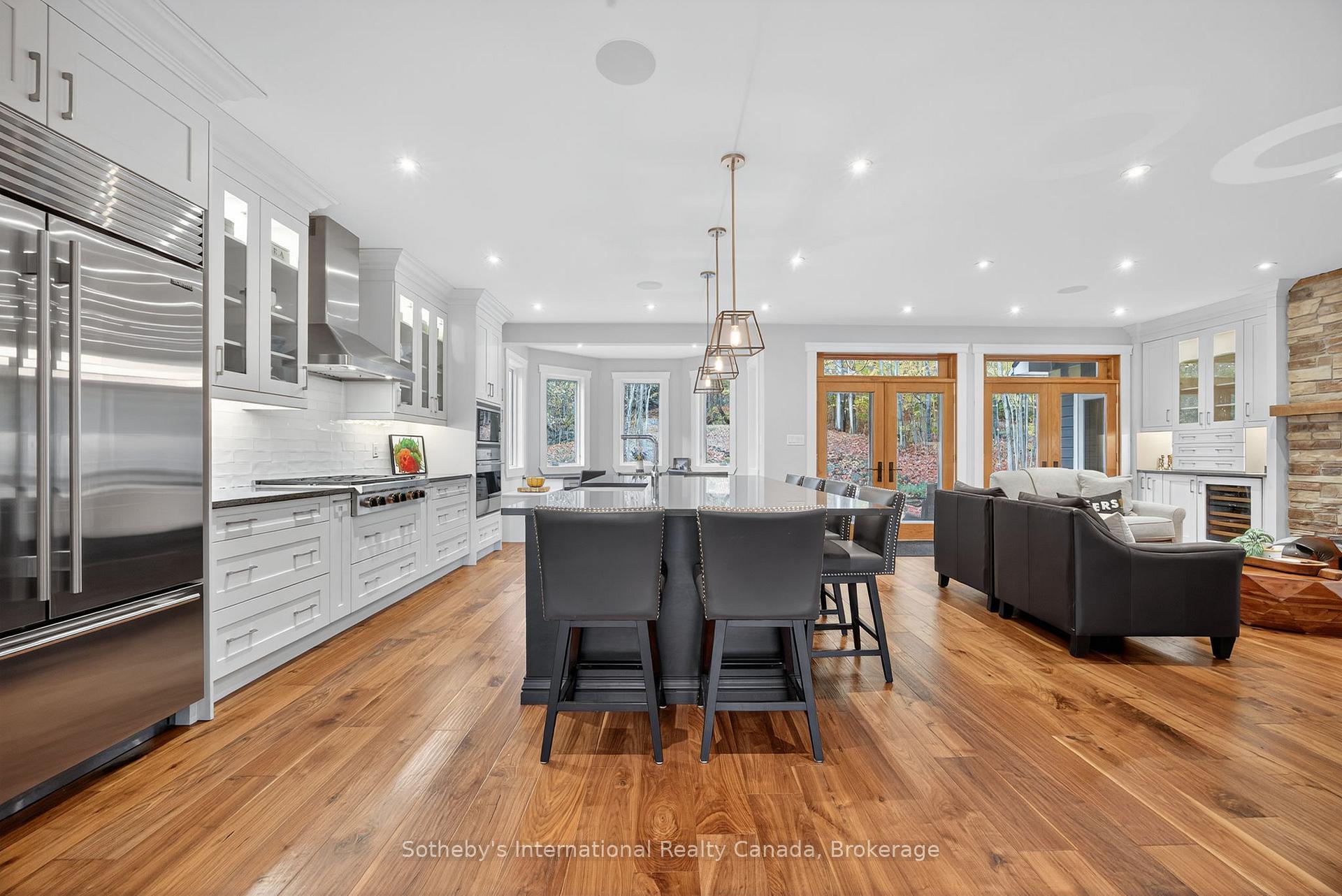 Photo 8 of 112 Arrowhead Crescent, Blue Mountains — HOMEH