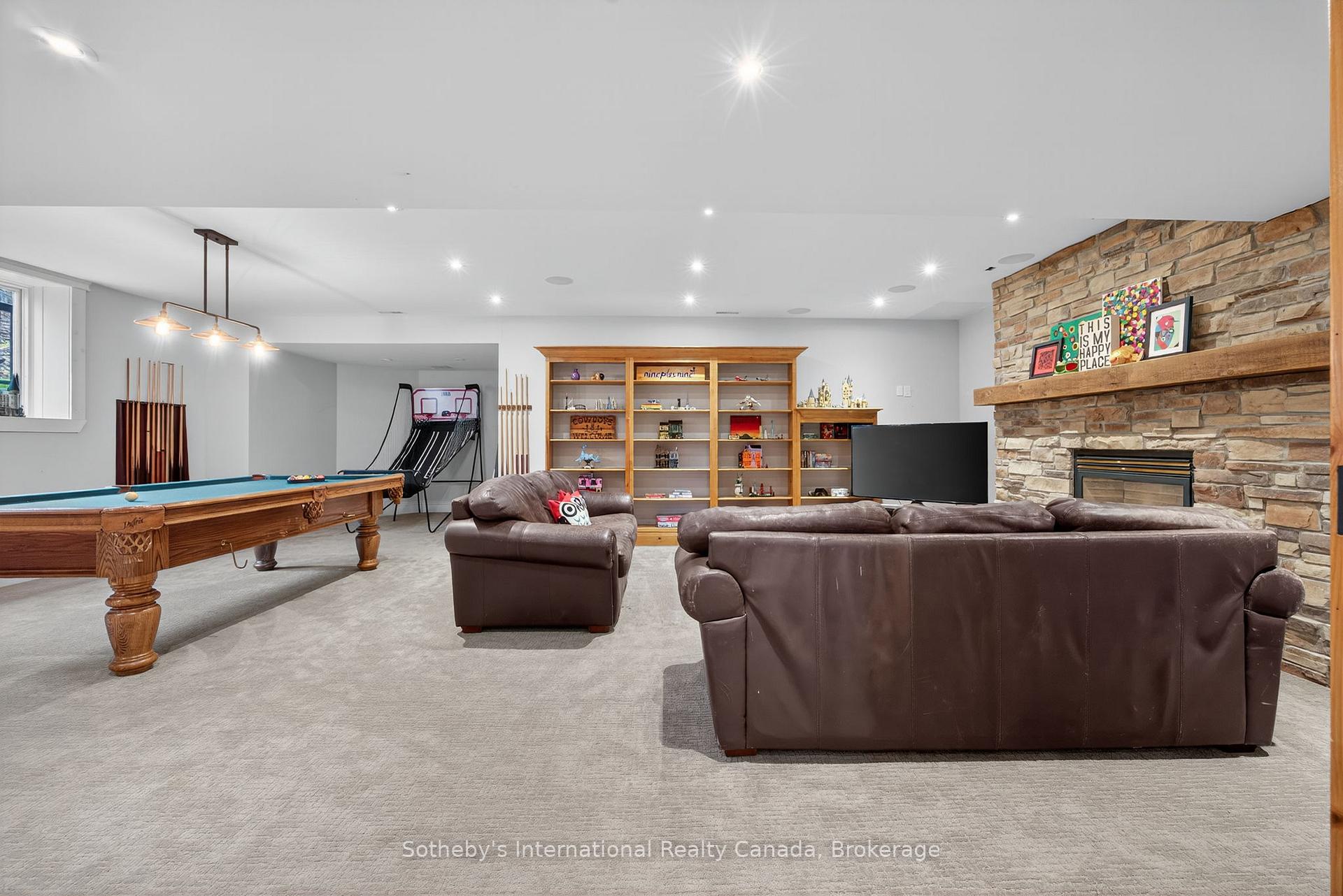 Photo 36 of 112 Arrowhead Crescent, Blue Mountains — HOMEH