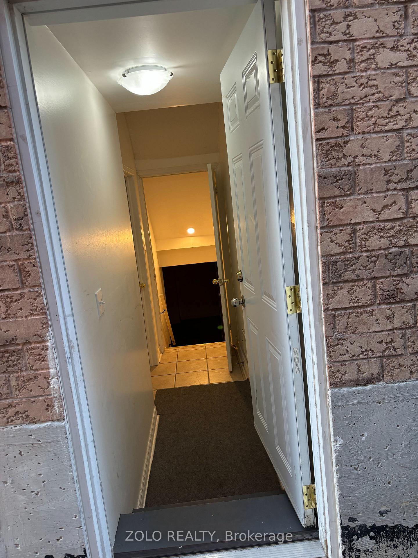Photo 4 of 3242 Scotch Pine Gate, Mississauga, Lisgar — HOMEH