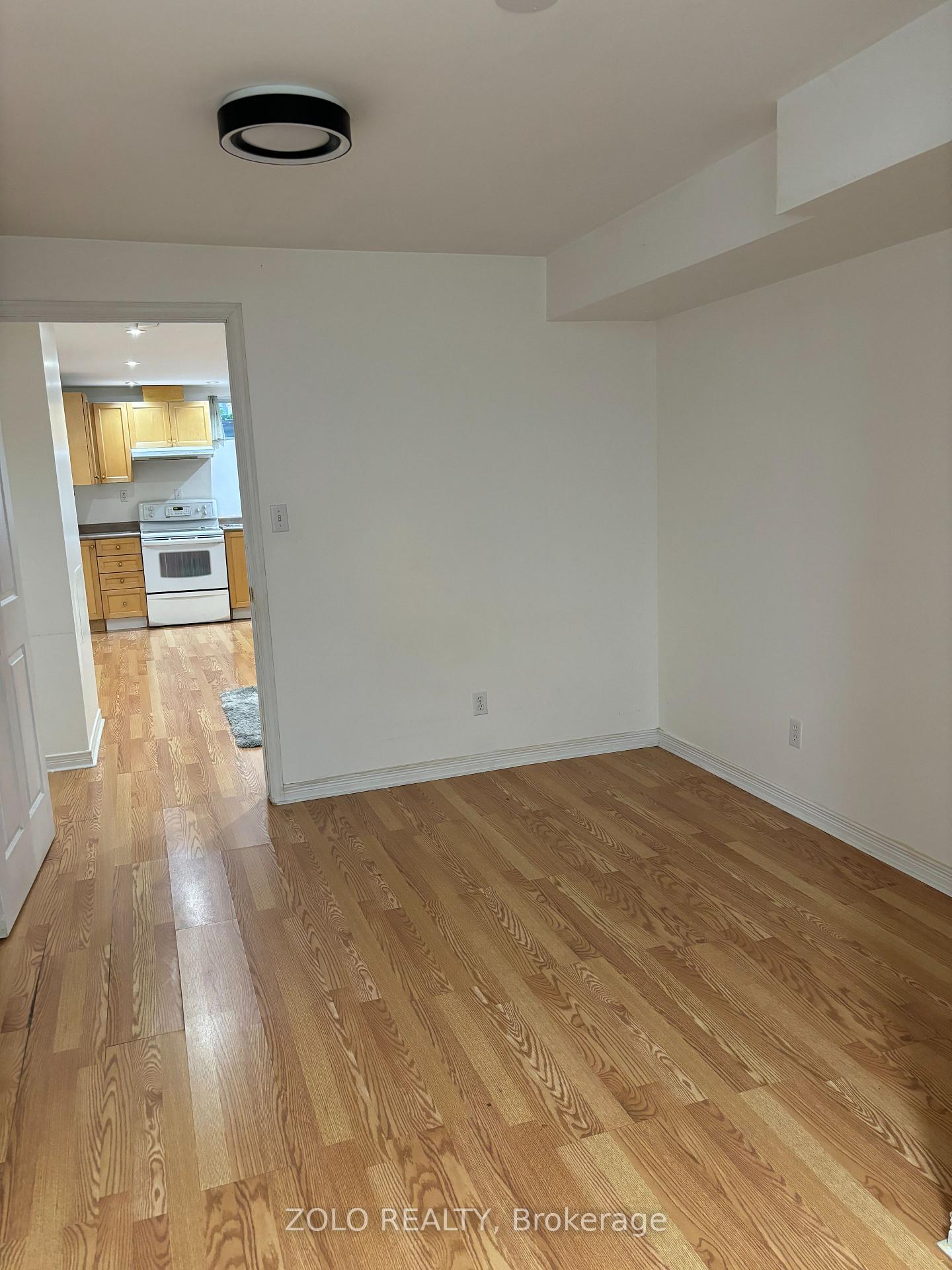 Photo 11 of 3242 Scotch Pine Gate, Mississauga, Lisgar — HOMEH