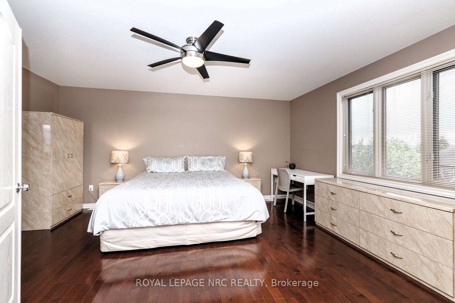 Photo 24 of 8394 Greenfield Crescent, Niagara Falls, Forestview — HOMEH