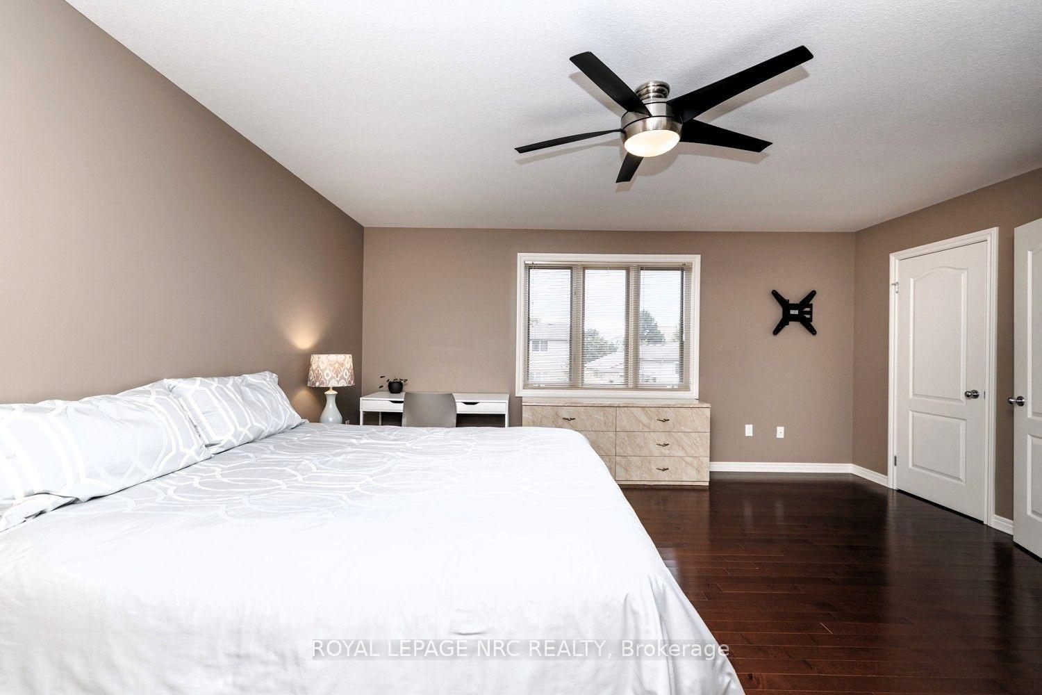 Photo 27 of 8394 Greenfield Crescent, Niagara Falls, Forestview — HOMEH