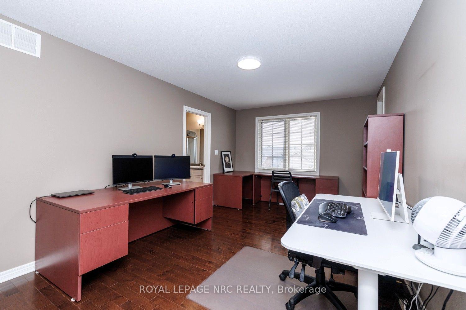 Photo 31 of 8394 Greenfield Crescent, Niagara Falls, Forestview — HOMEH