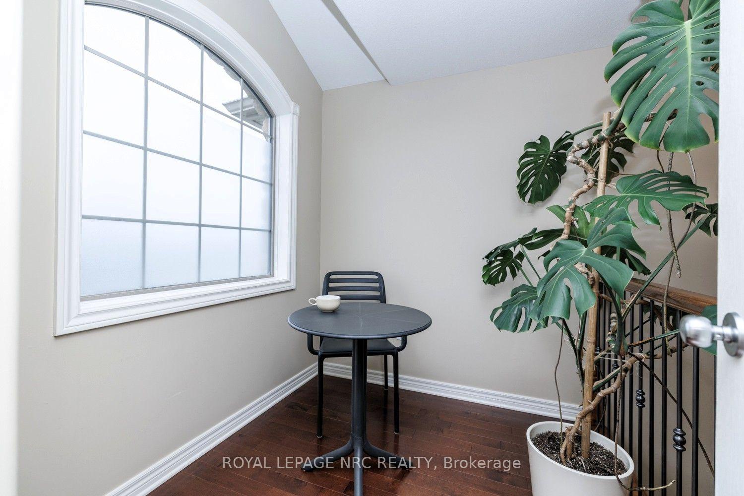 Photo 38 of 8394 Greenfield Crescent, Niagara Falls, Forestview — HOMEH