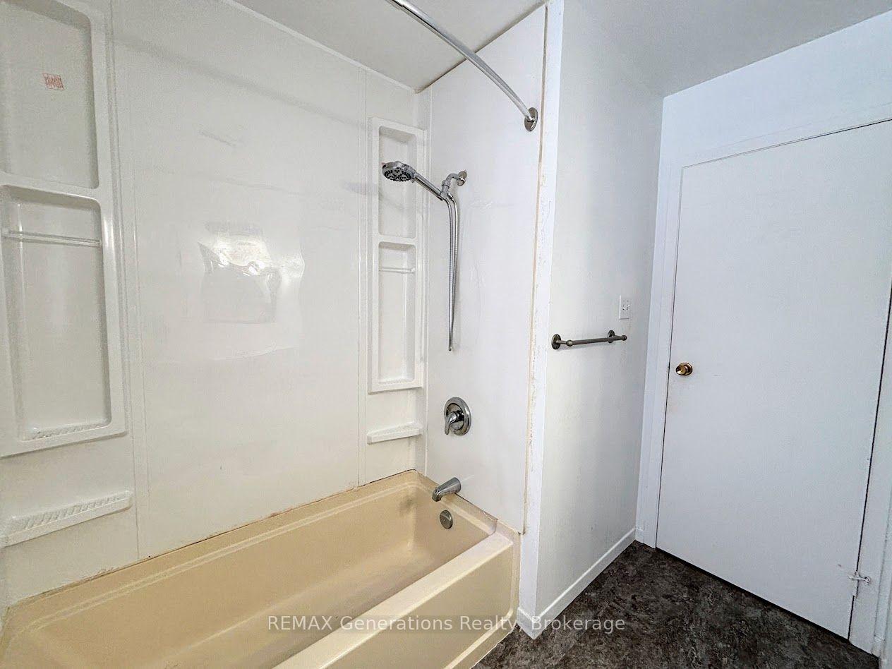 Photo 20 of 31 Brooks Street, Manitouwadge, TB-73 — HOMEH