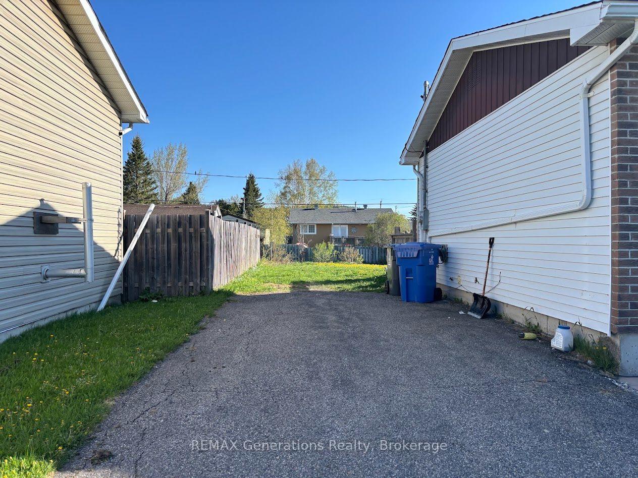 Photo 31 of 31 Brooks Street, Manitouwadge, TB-73 — HOMEH