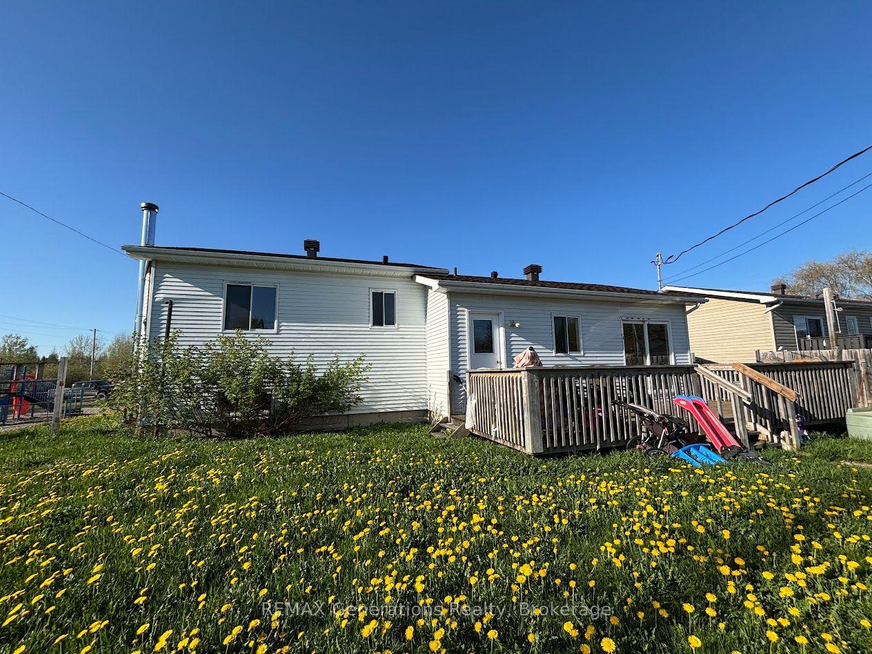 Photo 36 of 31 Brooks Street, Manitouwadge, TB-73 — HOMEH
