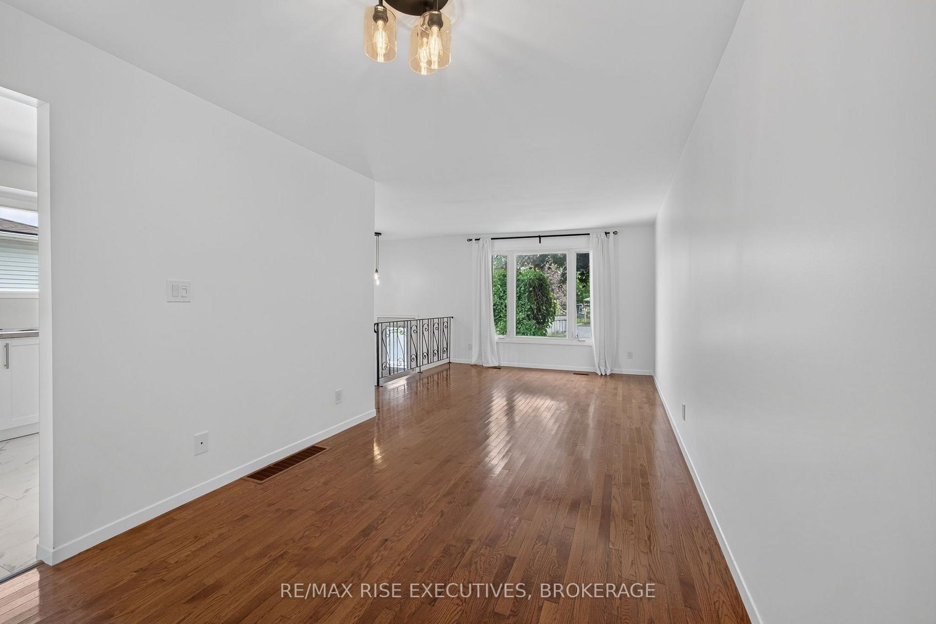 Photo 6 of 385 Melanie Avenue, Kingston, East Gardiners Rd — HOMEH