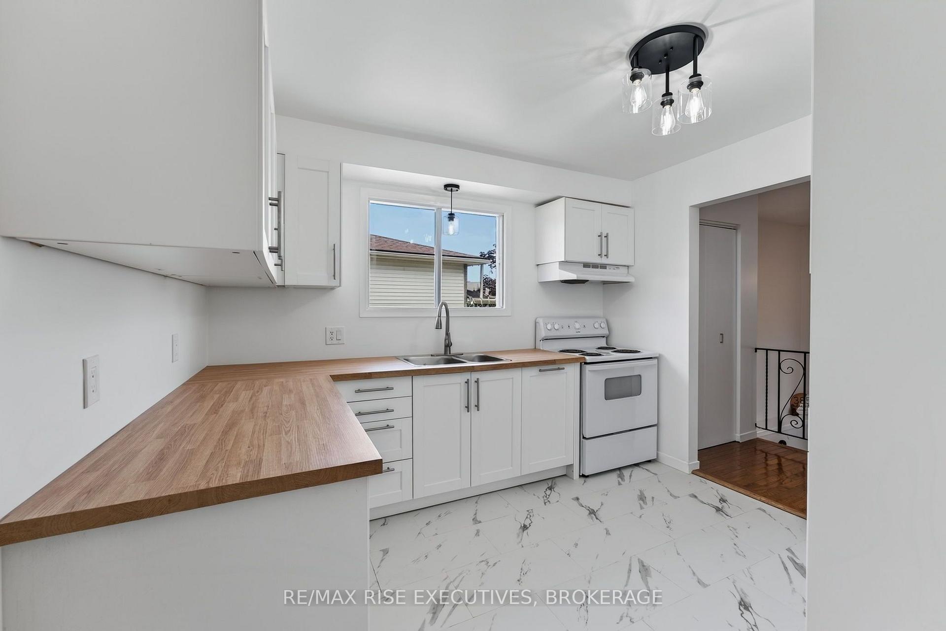 Photo 9 of 385 Melanie Avenue, Kingston, East Gardiners Rd — HOMEH