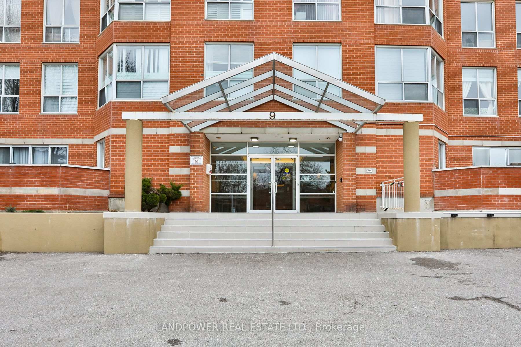 Photo 2 of Unit 101, 9 Chalmers Road, Richmond Hill, Doncrest — HOMEH