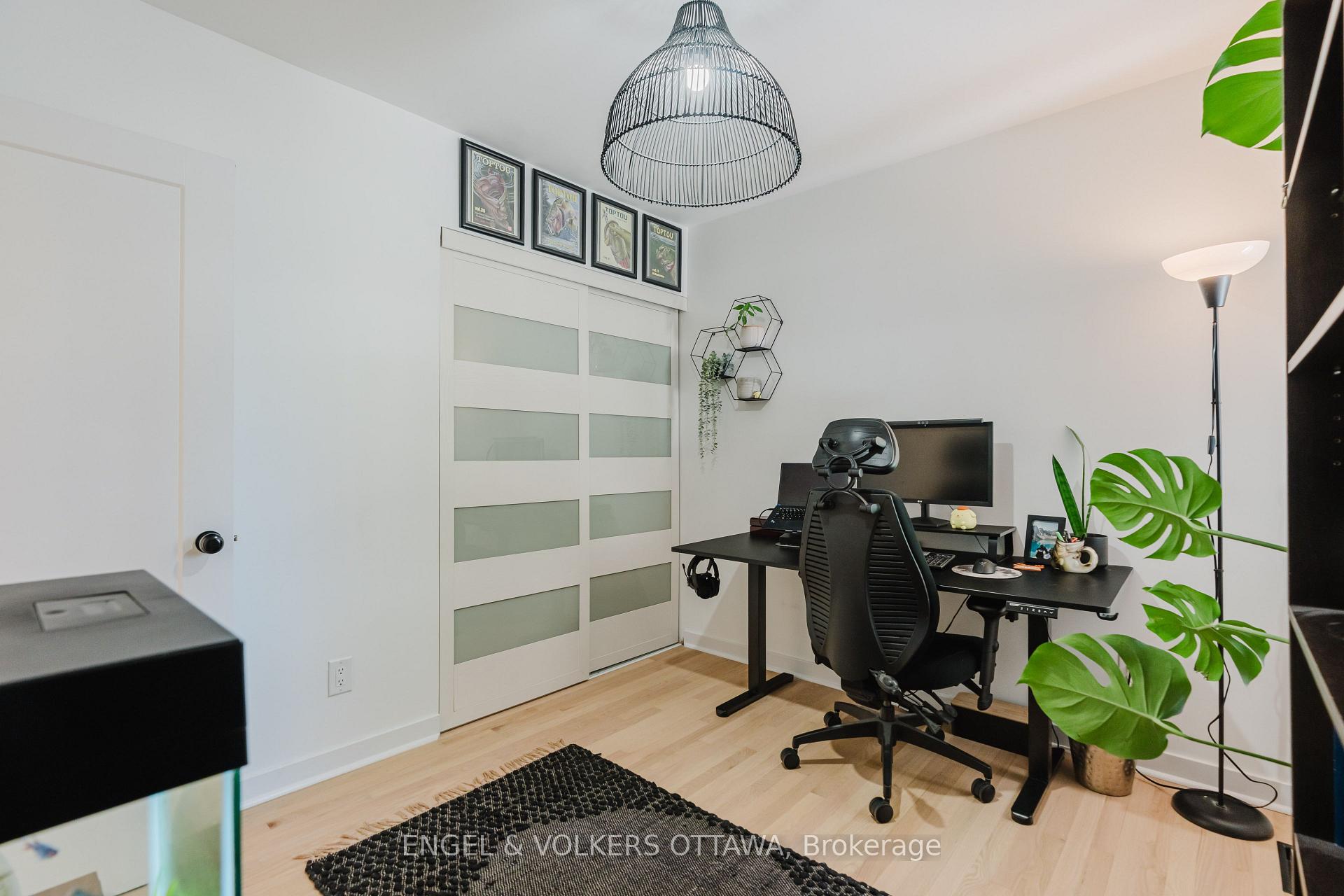 Photo 40 of 2995 Cowan Crescent, Ottawa, Riverside Park South — HOMEH