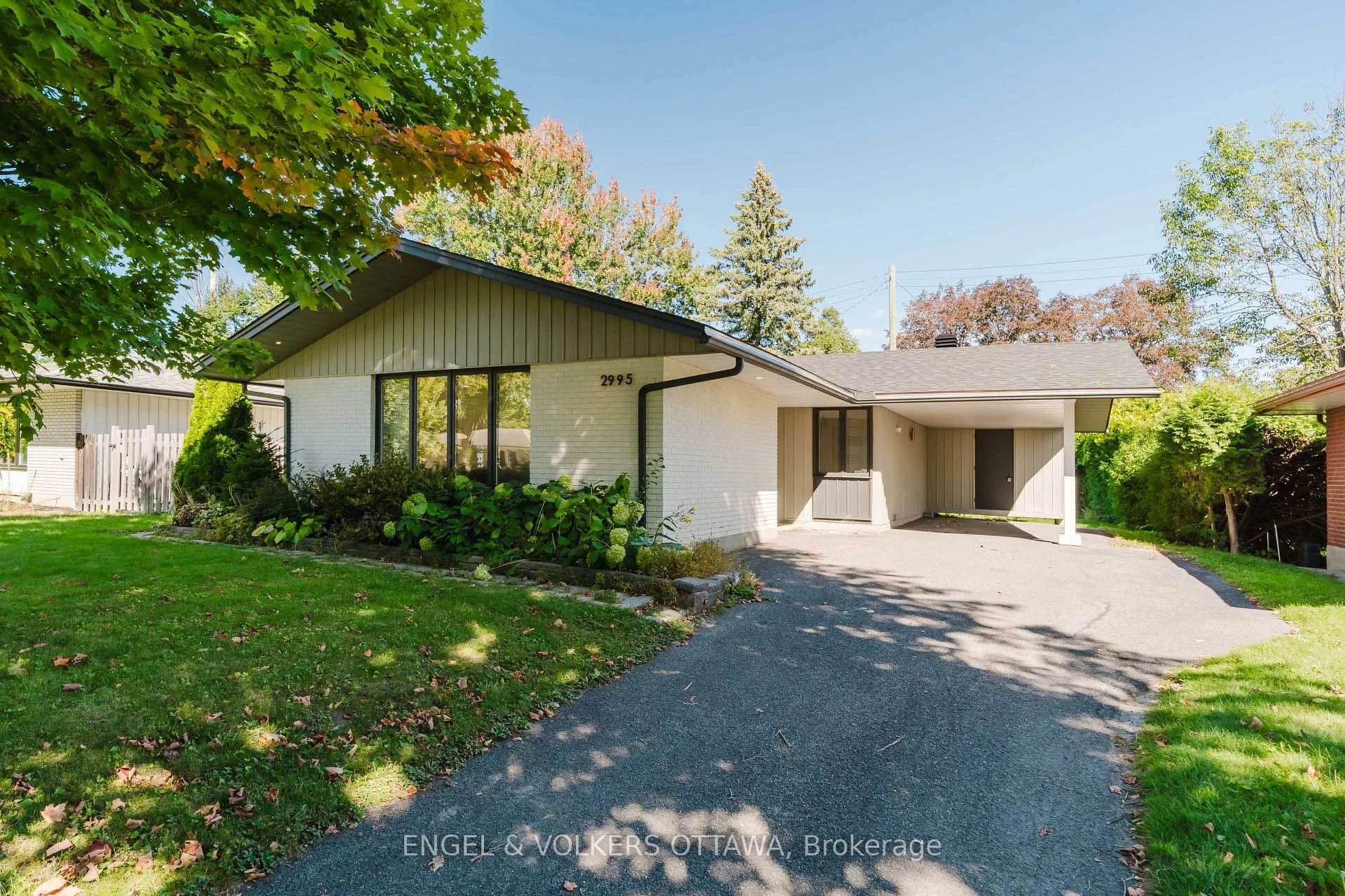 Photo 54 of 2995 Cowan Crescent, Ottawa, Riverside Park South — HOMEH