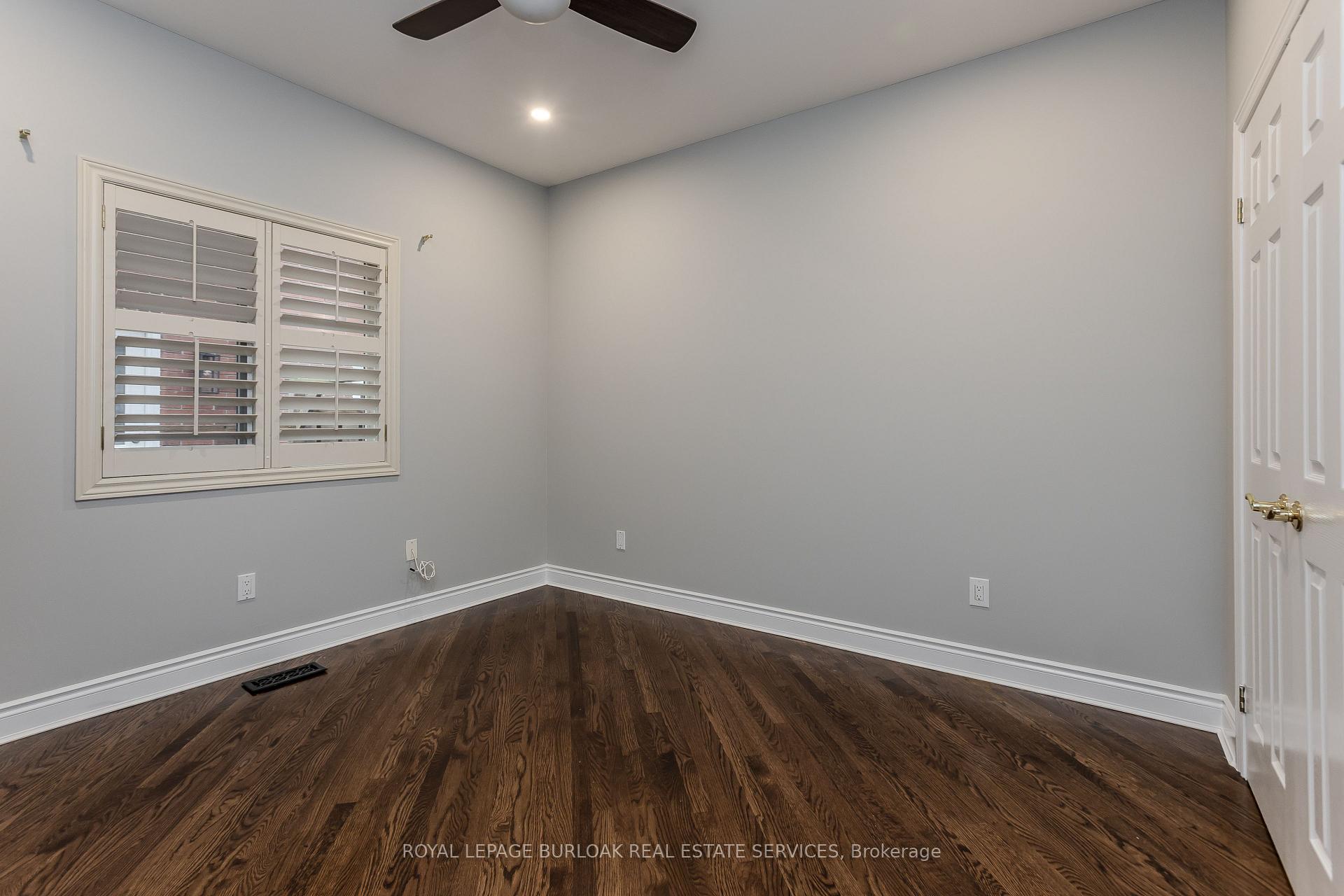 Photo 26 of 54 Waterwheel Crescent, Hamilton, Waterdown — HOMEH
