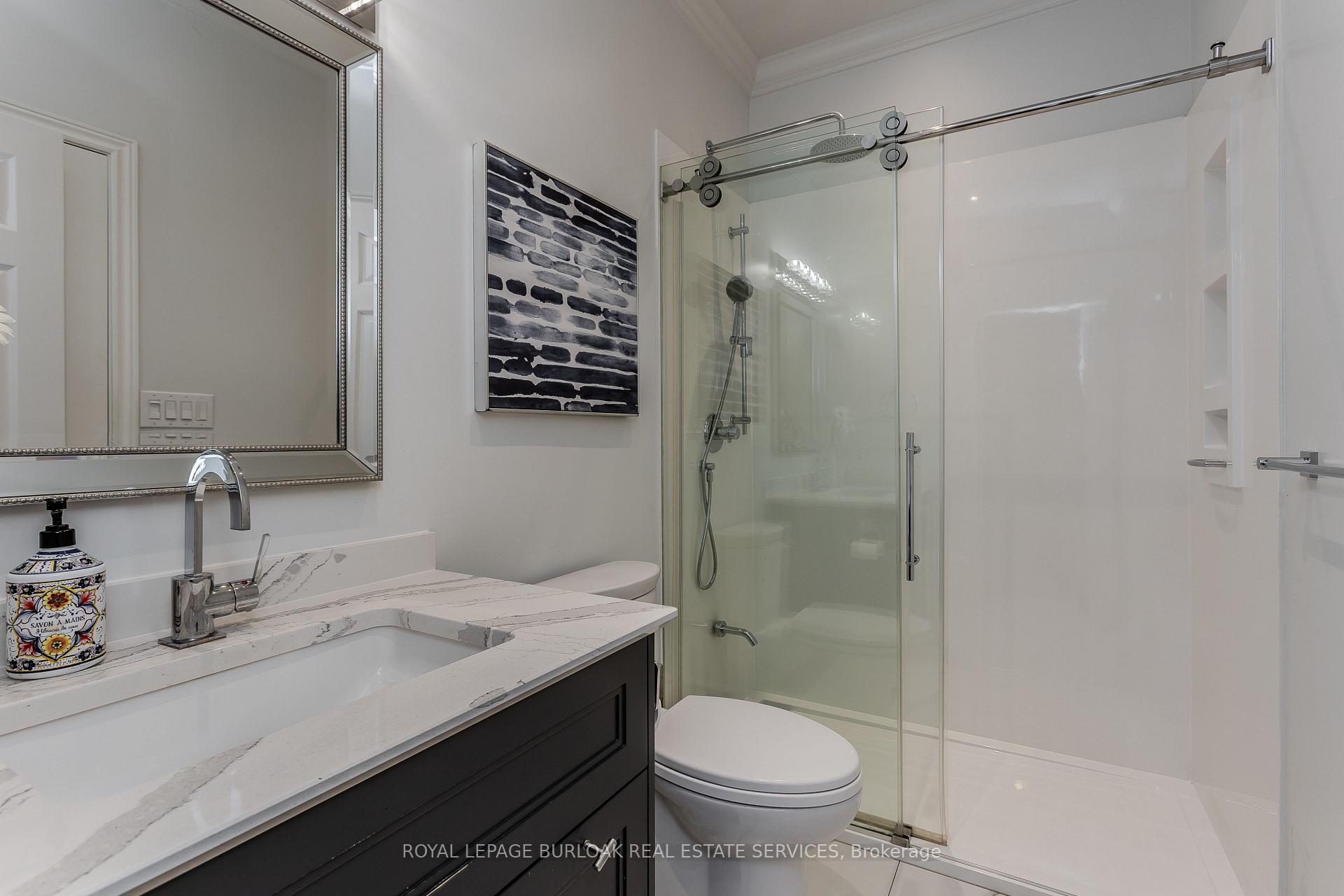 Photo 28 of 54 Waterwheel Crescent, Hamilton, Waterdown — HOMEH