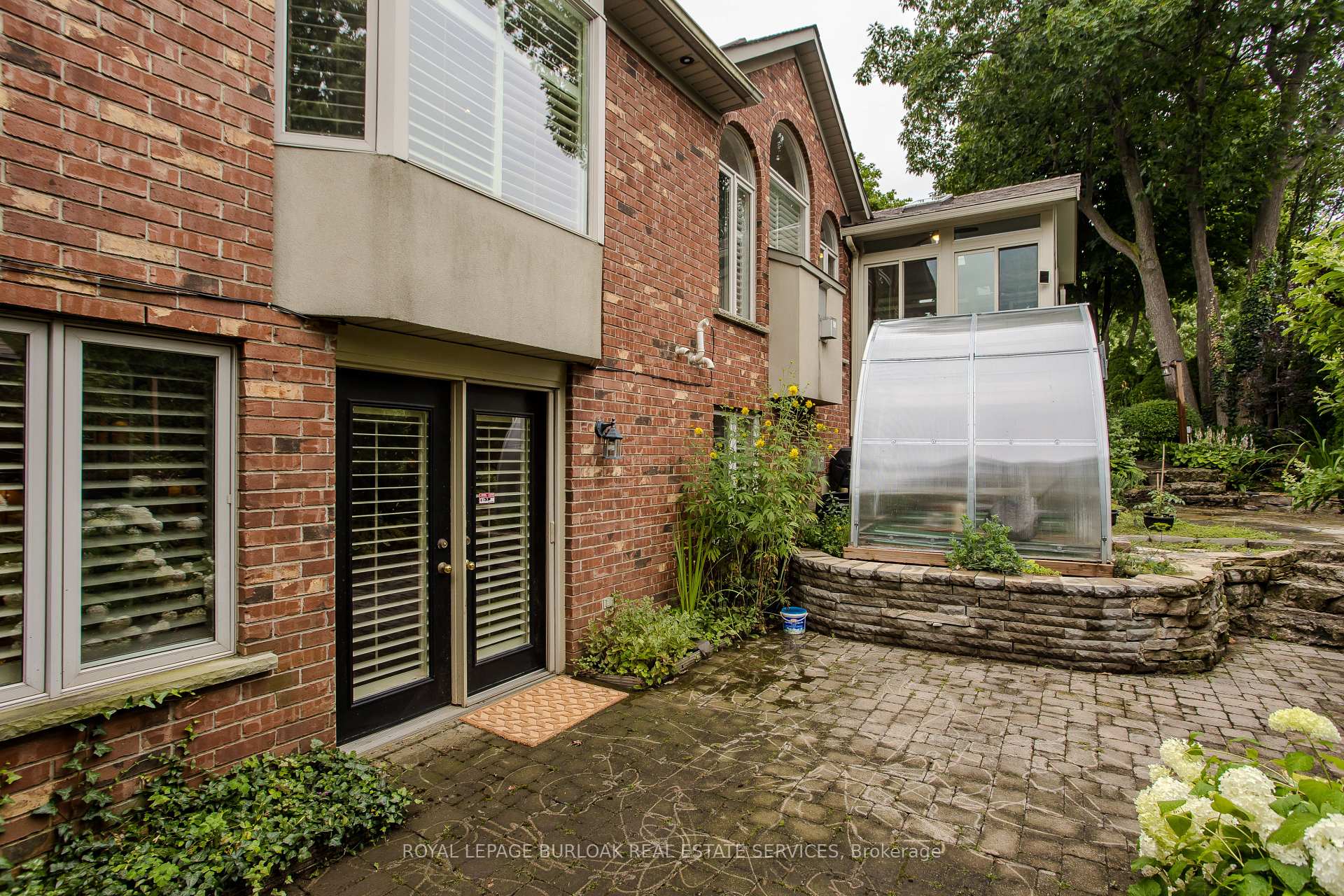 Photo 40 of 54 Waterwheel Crescent, Hamilton, Waterdown — HOMEH