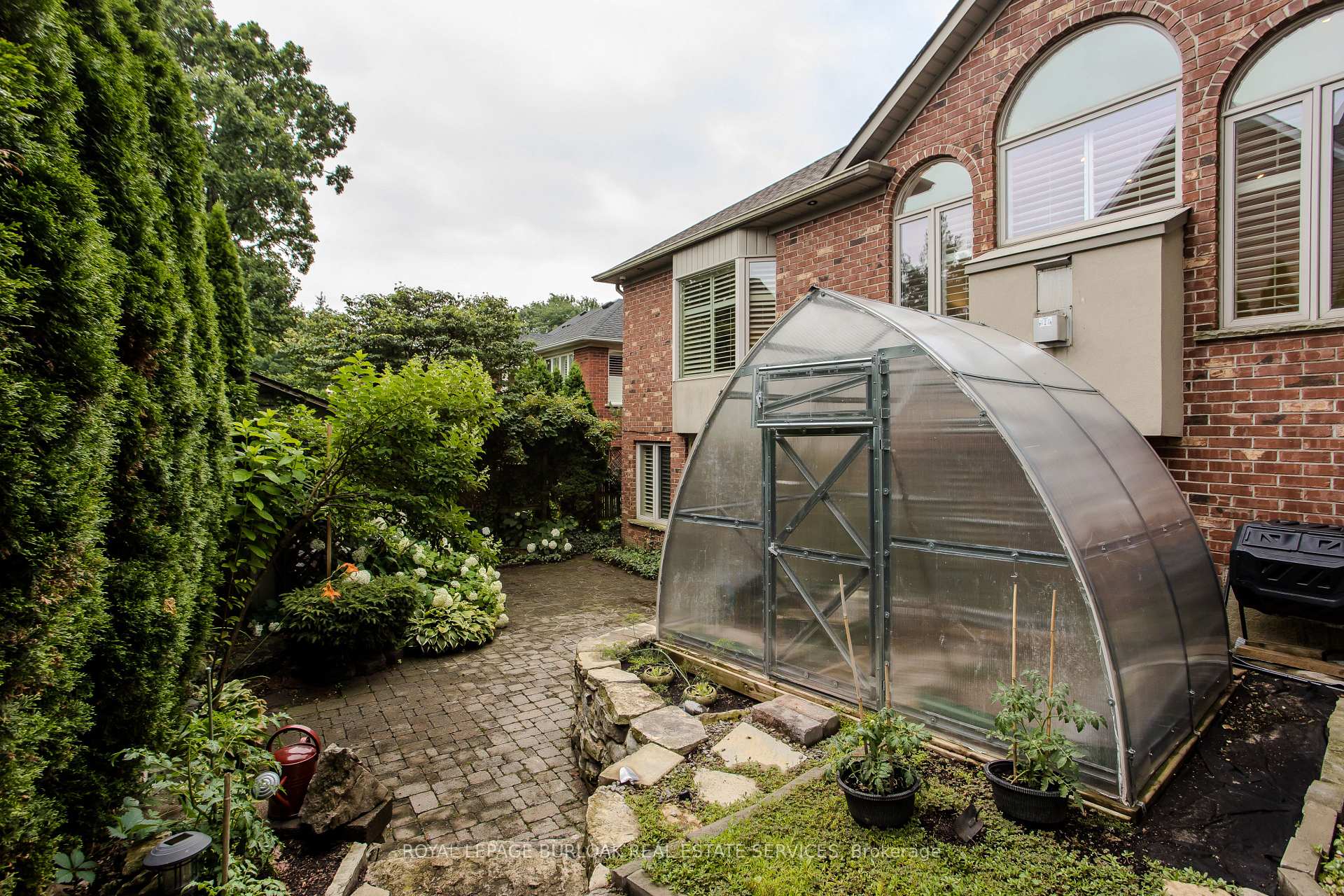 Photo 42 of 54 Waterwheel Crescent, Hamilton, Waterdown — HOMEH