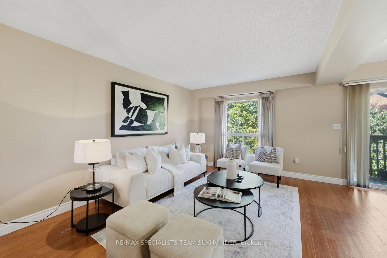 Photo 13 of 44 Sinclair Street, Guelph, Pineridge/Westminster Woods — HOMEH