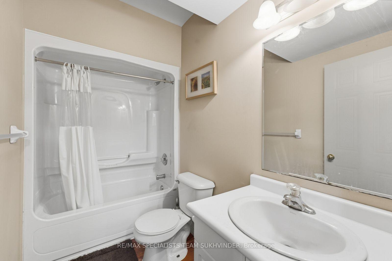 Photo 44 of 44 Sinclair Street, Guelph, Pineridge/Westminster Woods — HOMEH