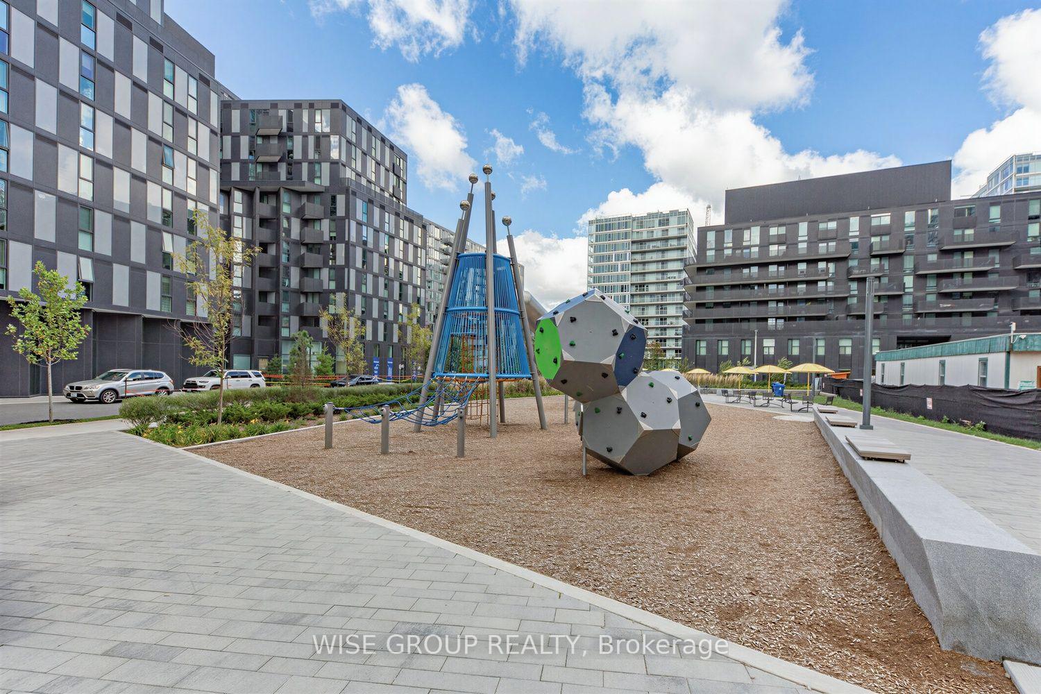 Photo 30 of Unit 1502, 18 Tretti Way, North York, Clanton Park — HOMEH