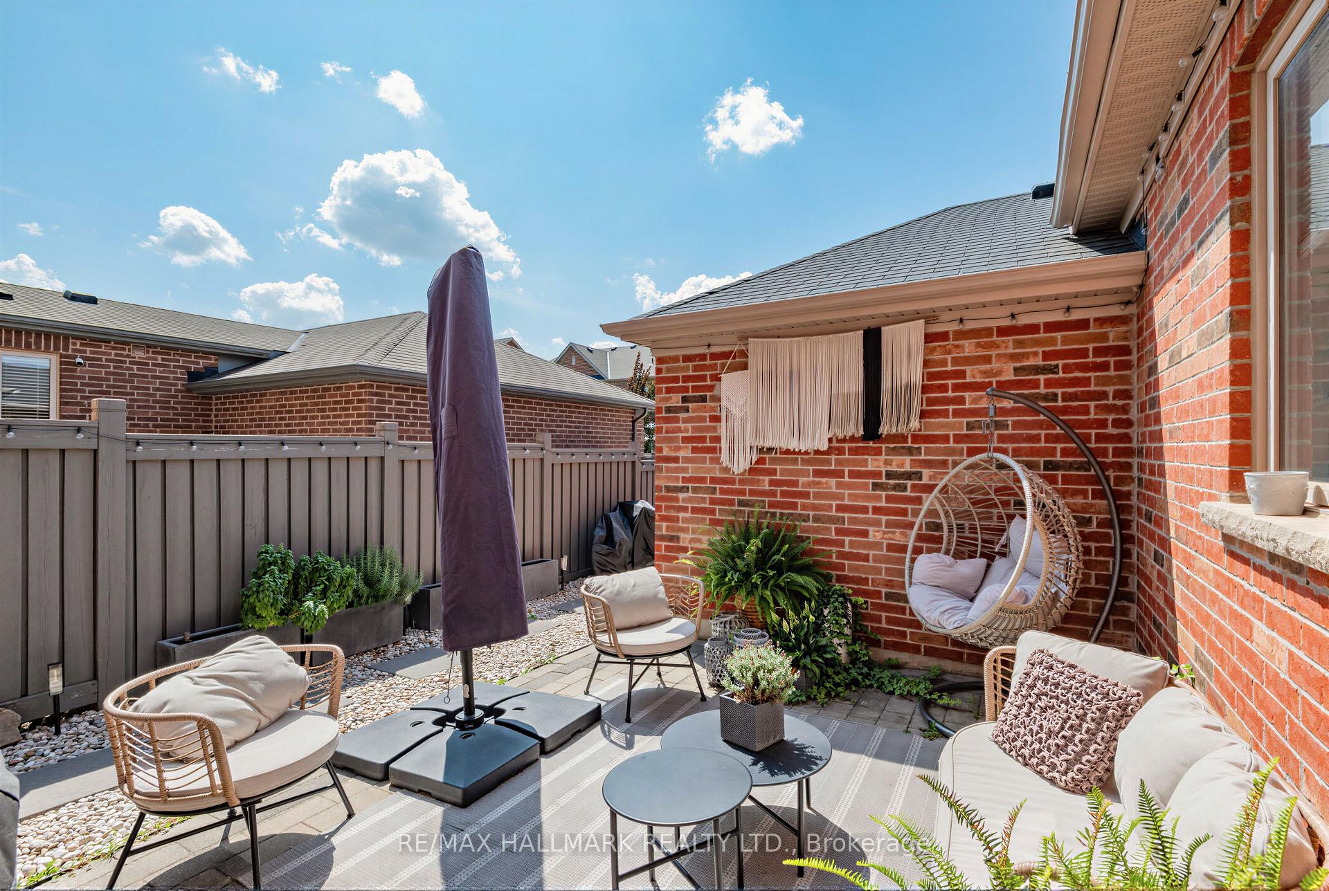 Photo 25 of 124 Barons Street, Vaughan, Kleinburg — HOMEH