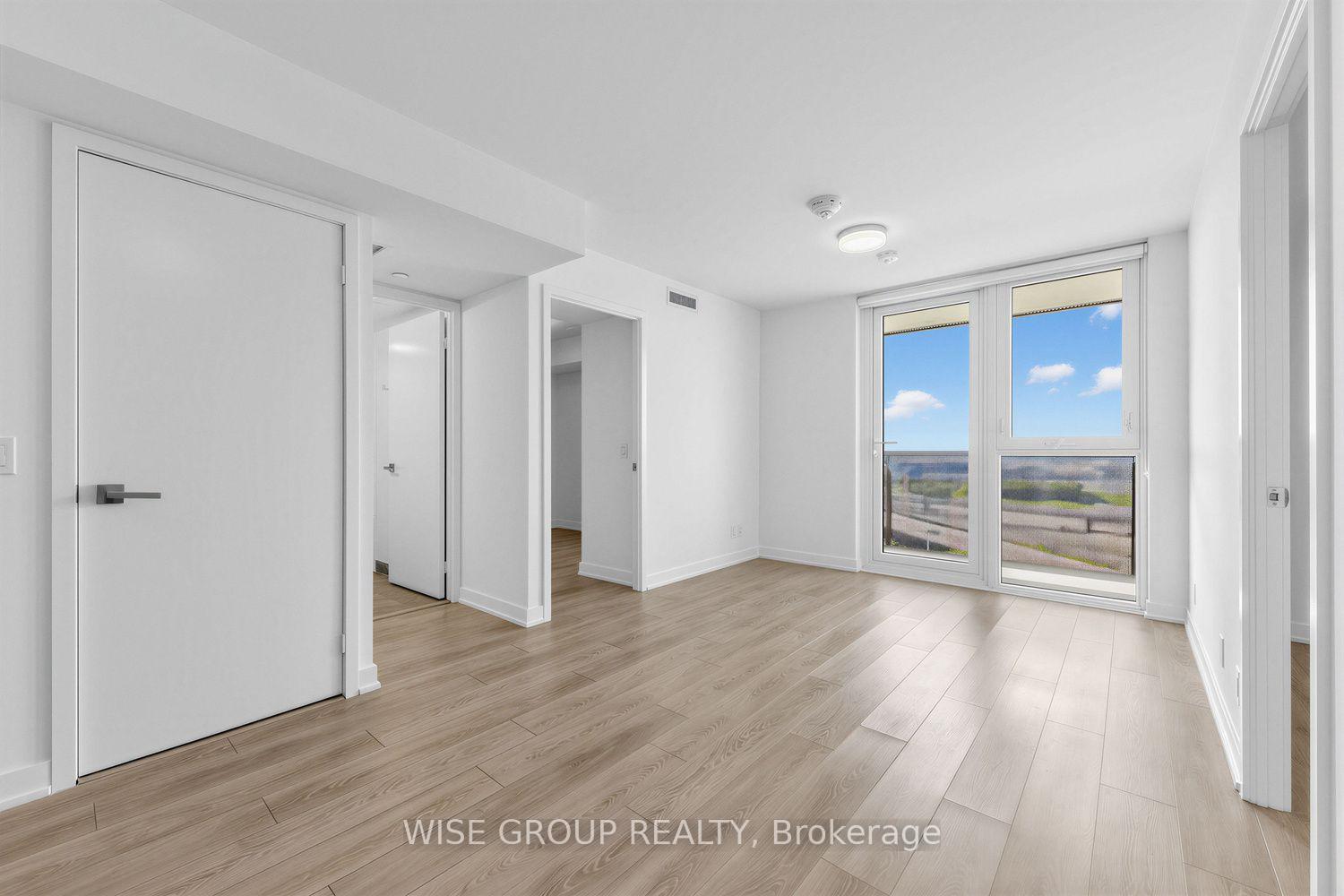 Photo 3 of Unit 1405, 18 Tretti Way, North York, Clanton Park — HOMEH