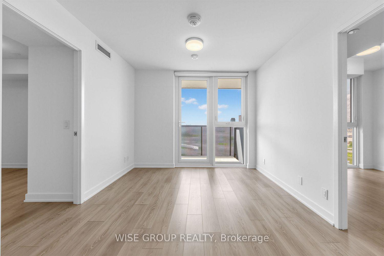 Photo 4 of Unit 1405, 18 Tretti Way, North York, Clanton Park — HOMEH