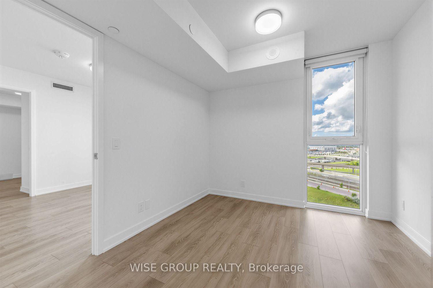 Photo 10 of Unit 1405, 18 Tretti Way, North York, Clanton Park — HOMEH