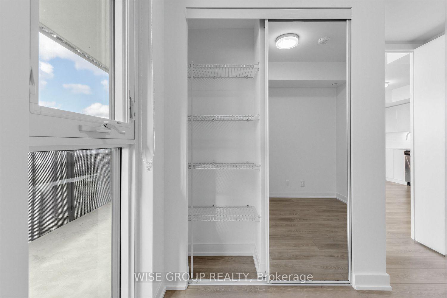 Photo 15 of Unit 1405, 18 Tretti Way, North York, Clanton Park — HOMEH