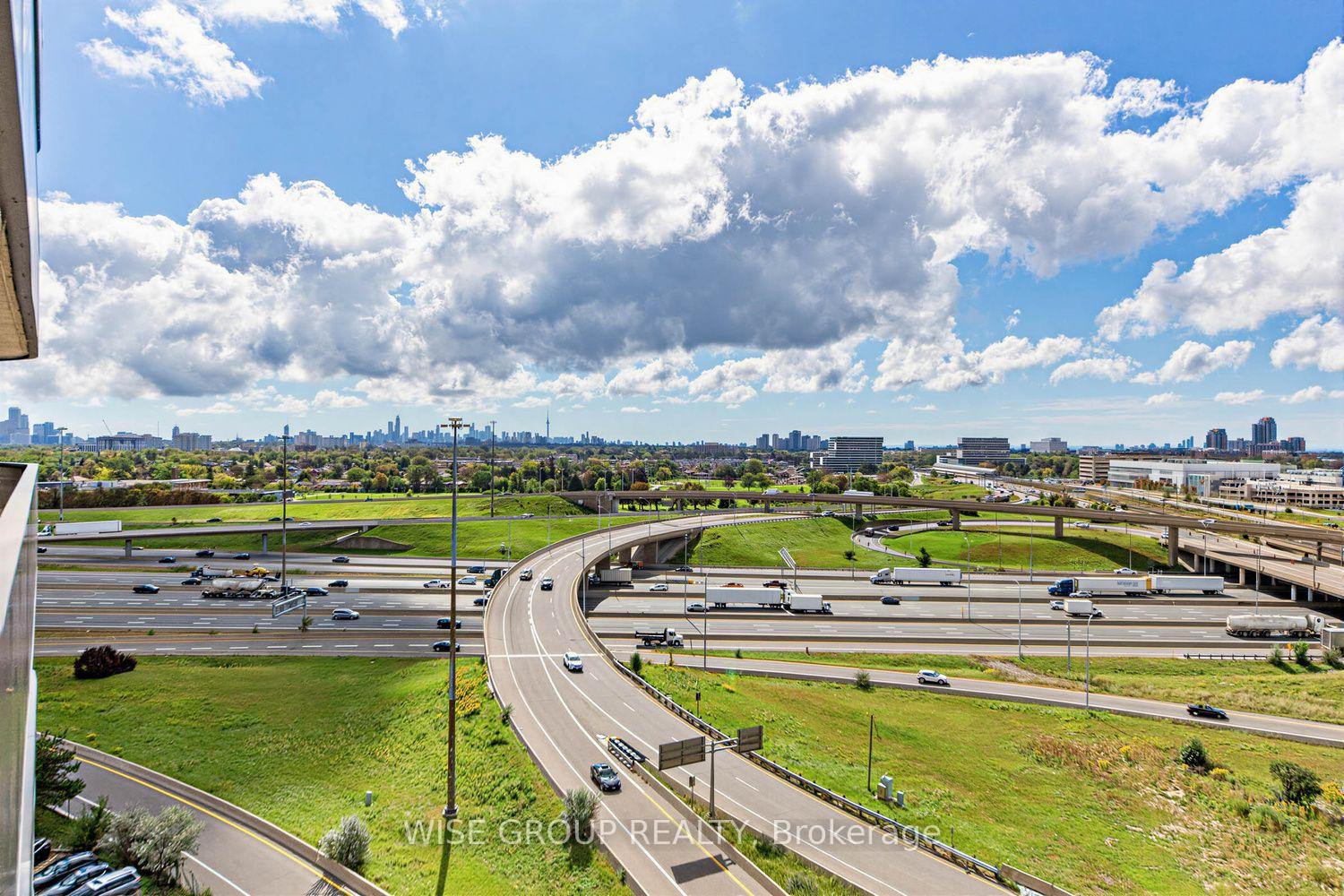 Photo 21 of Unit 1405, 18 Tretti Way, North York, Clanton Park — HOMEH