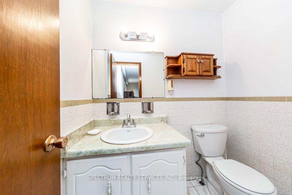 Photo 43 of 16 Burin Court, Etobicoke, Eringate-Centennial-West Deane — HOMEH