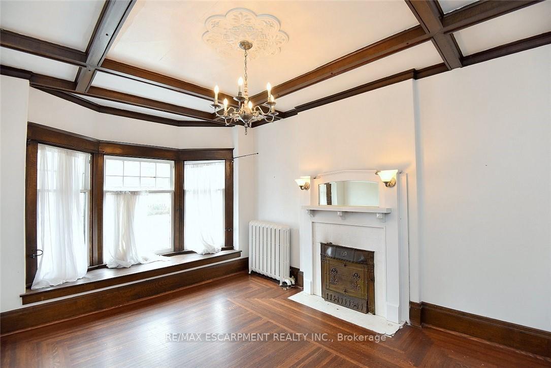 Photo 7 of 103 Sherman Avenue S, Hamilton, Stipley — HOMEH
