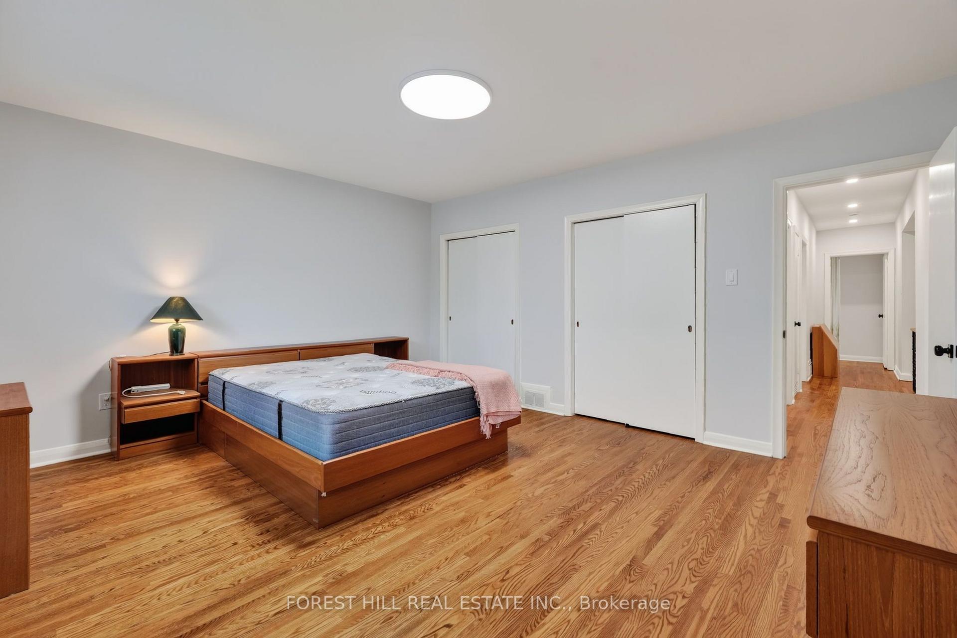 Photo 12 of 169 Overbrook Place, North York, Bathurst Manor — HOMEH