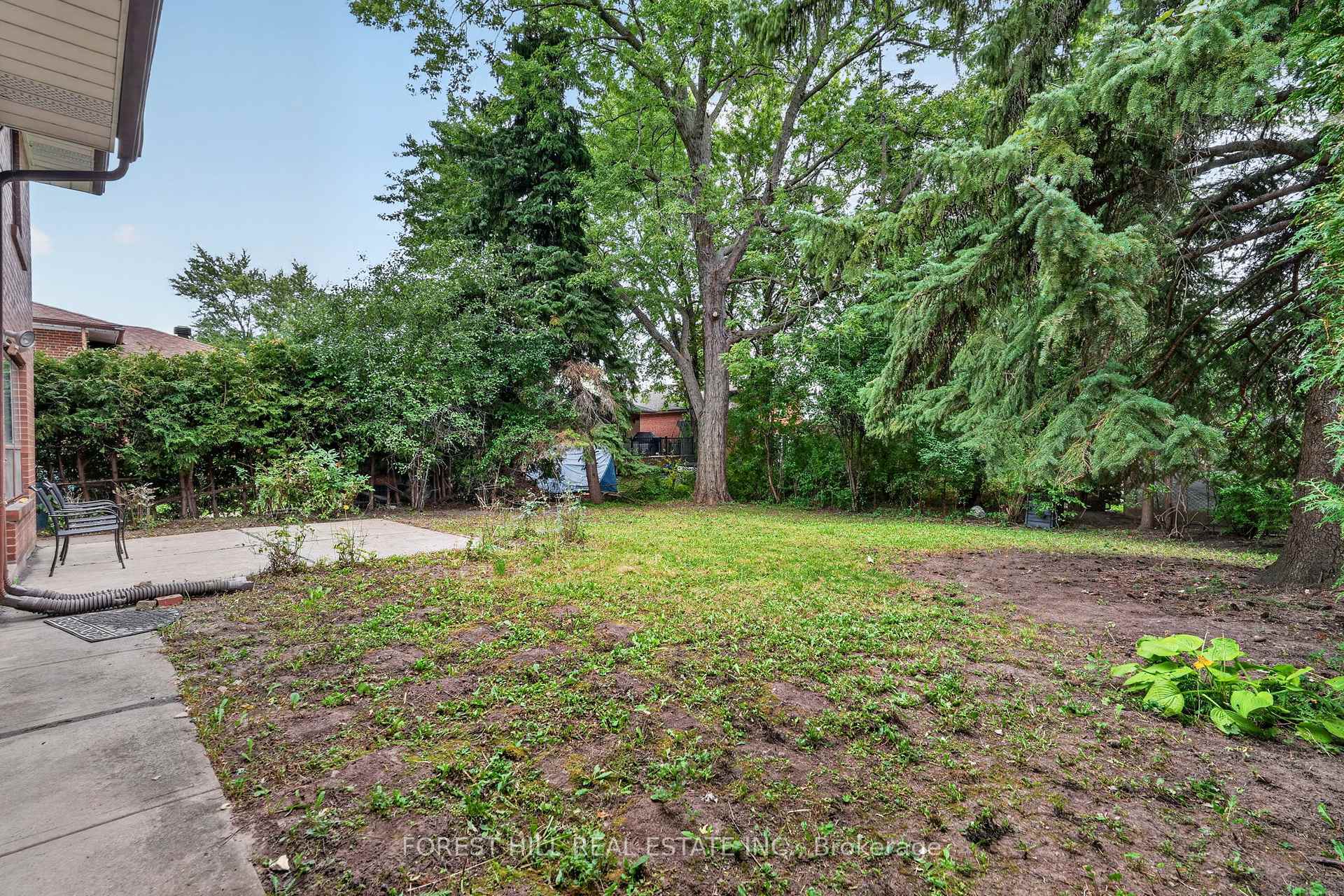 Photo 22 of 169 Overbrook Place, North York, Bathurst Manor — HOMEH