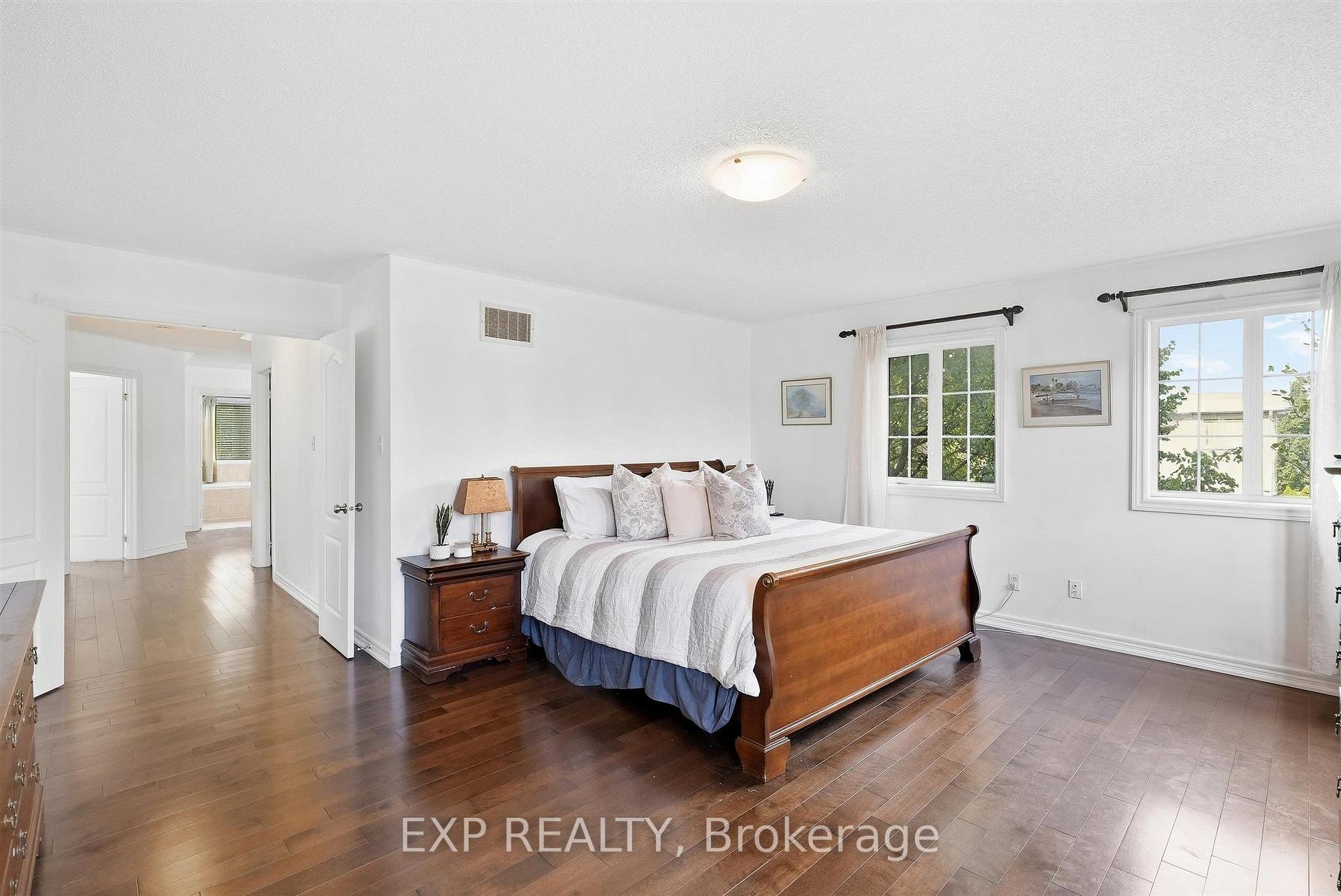 Photo 28 of 1046 Agram Drive, Oakville, Joshua Creek — HOMEH