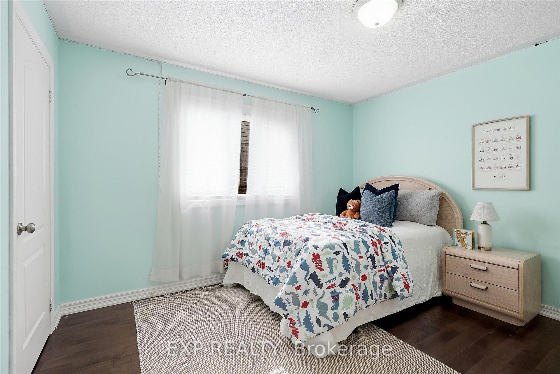 Photo 34 of 1046 Agram Drive, Oakville, Joshua Creek — HOMEH