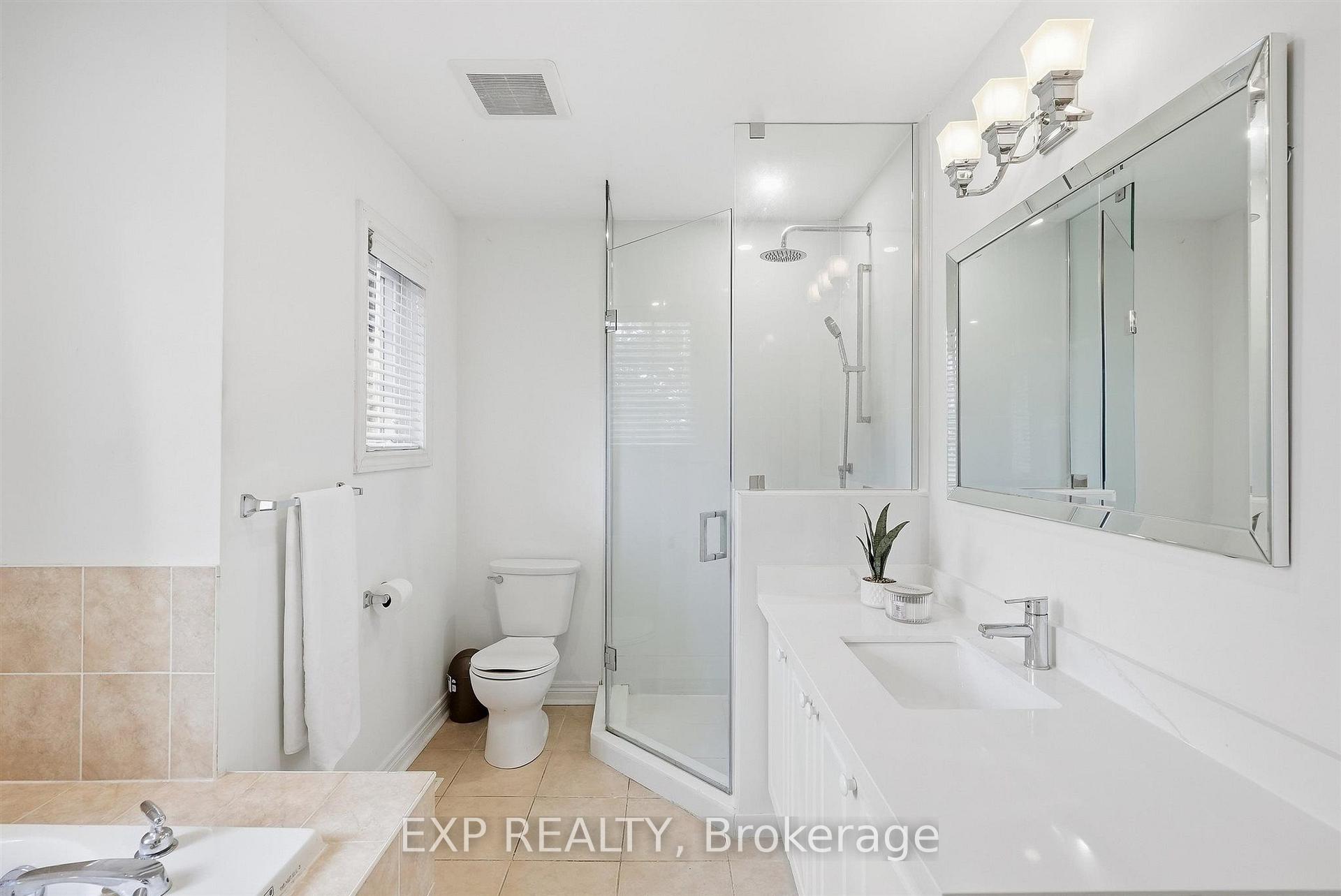 Photo 41 of 1046 Agram Drive, Oakville, Joshua Creek — HOMEH