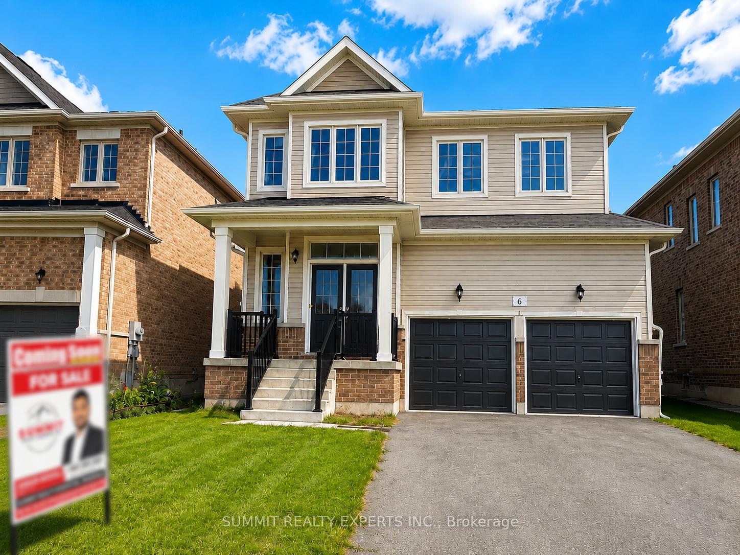 Photo of 6 Mackenzie Street E