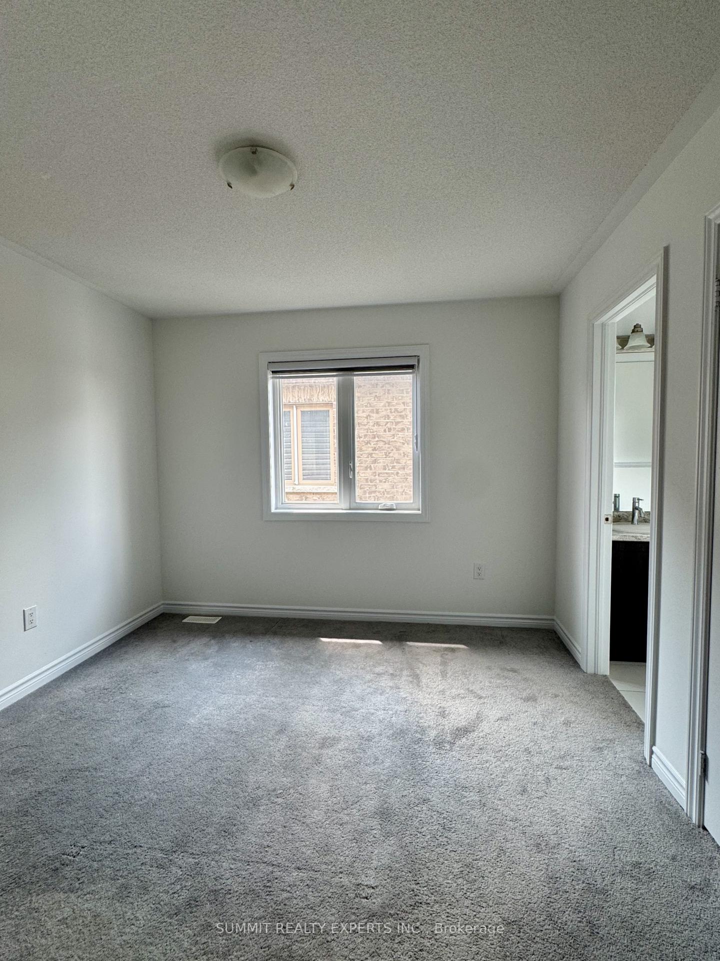 Photo 17 of 6 Mackenzie Street E, Southgate — HOMEH