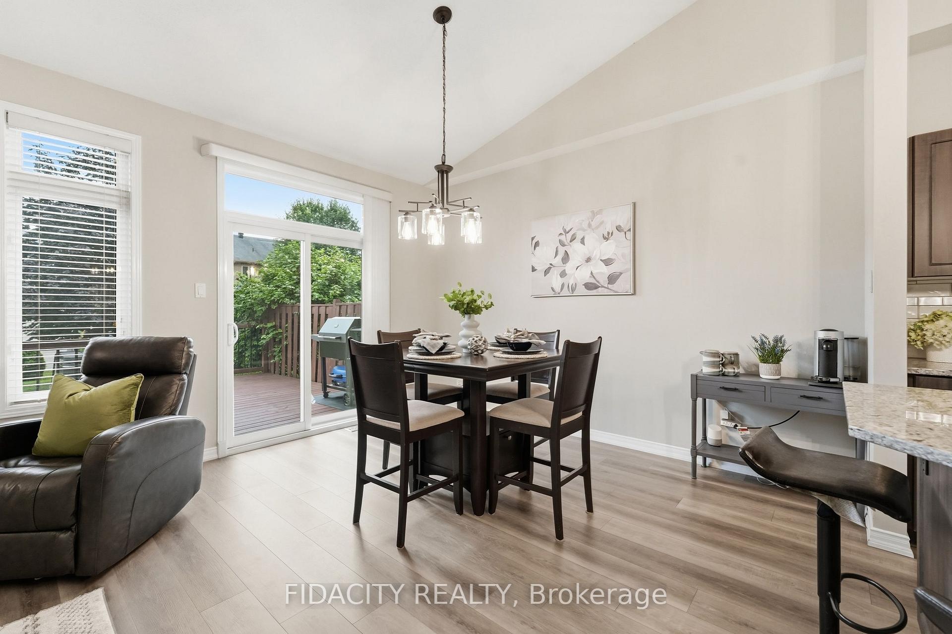 Photo 20 of 925 Burwash Landing, Ottawa, Kanata - Morgan's Grant/South March — HOMEH