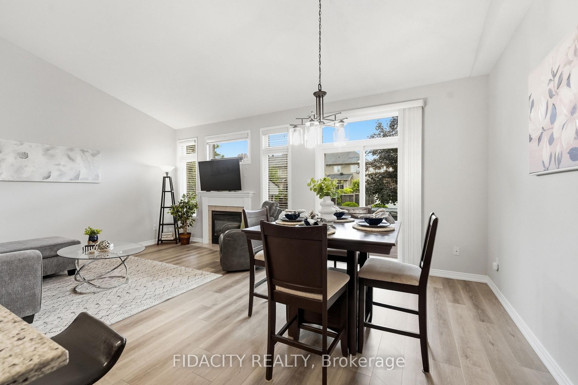 Photo 21 of 925 Burwash Landing, Ottawa, Kanata - Morgan's Grant/South March — HOMEH