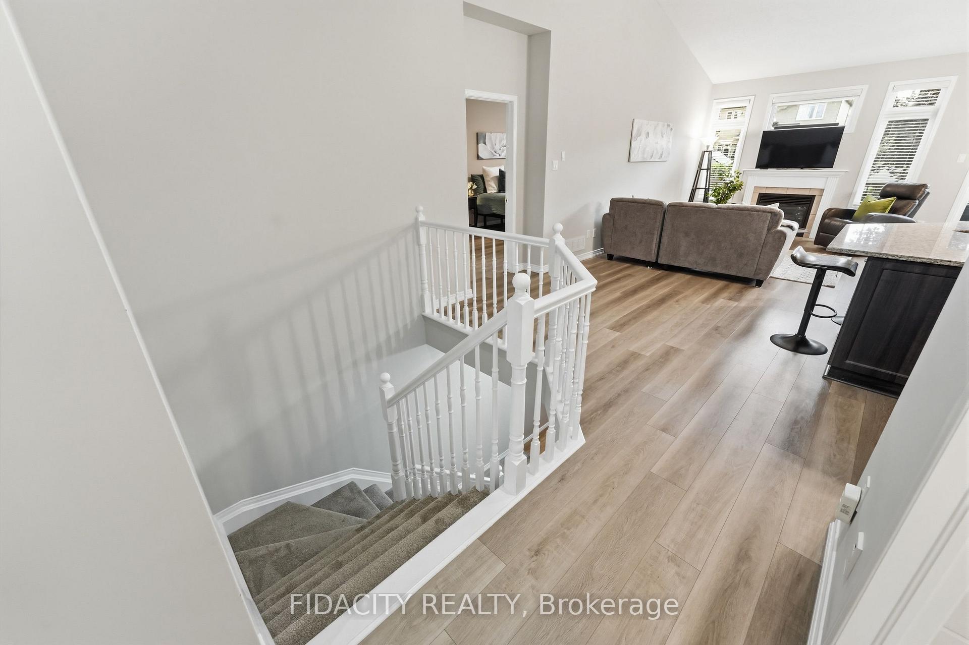 Photo 30 of 925 Burwash Landing, Ottawa, Kanata - Morgan's Grant/South March — HOMEH
